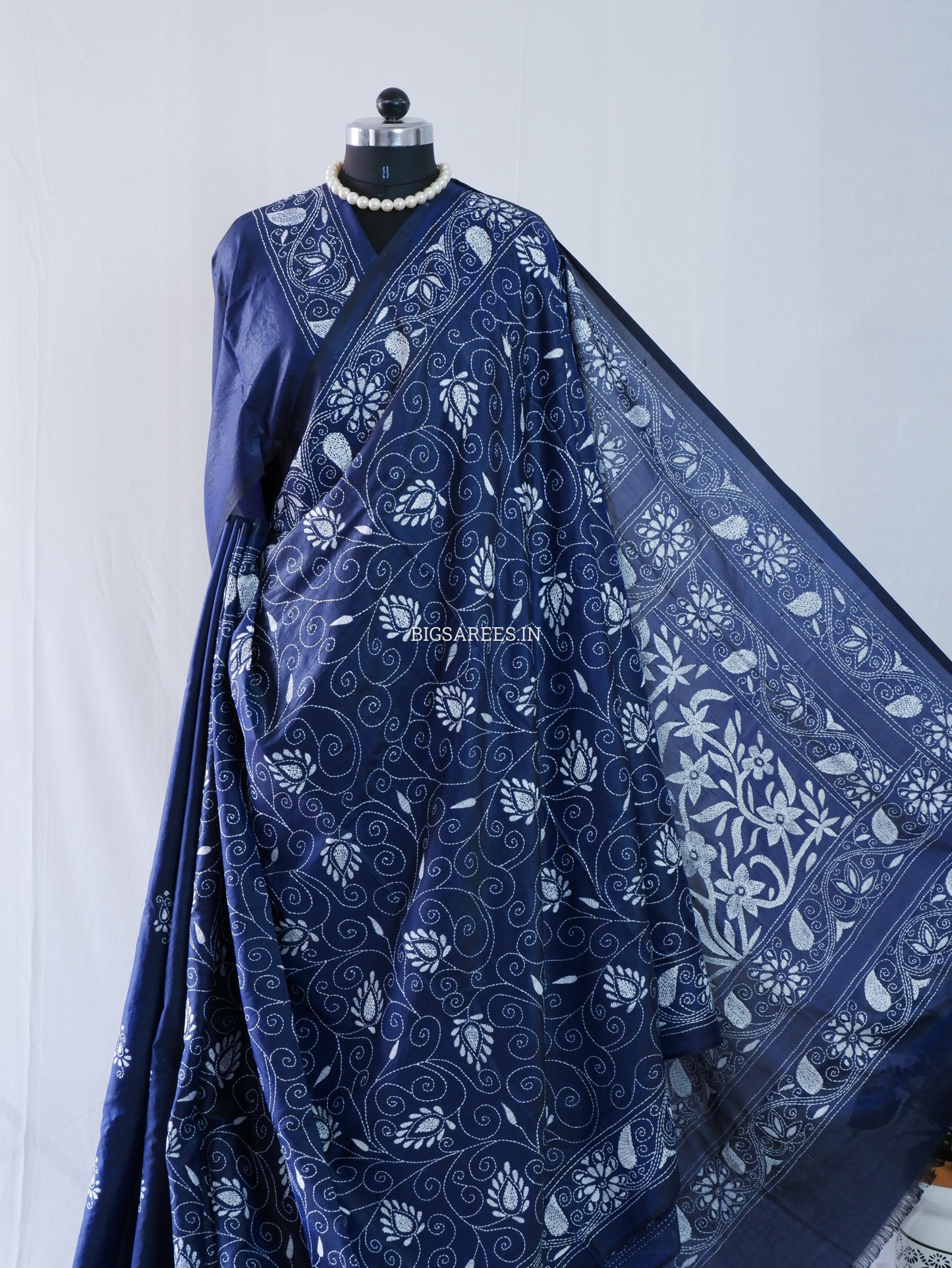 Kantha Stitch Hand Embroidered Saree | Blended Bangalore Silk / Art Silk | Navy Blue