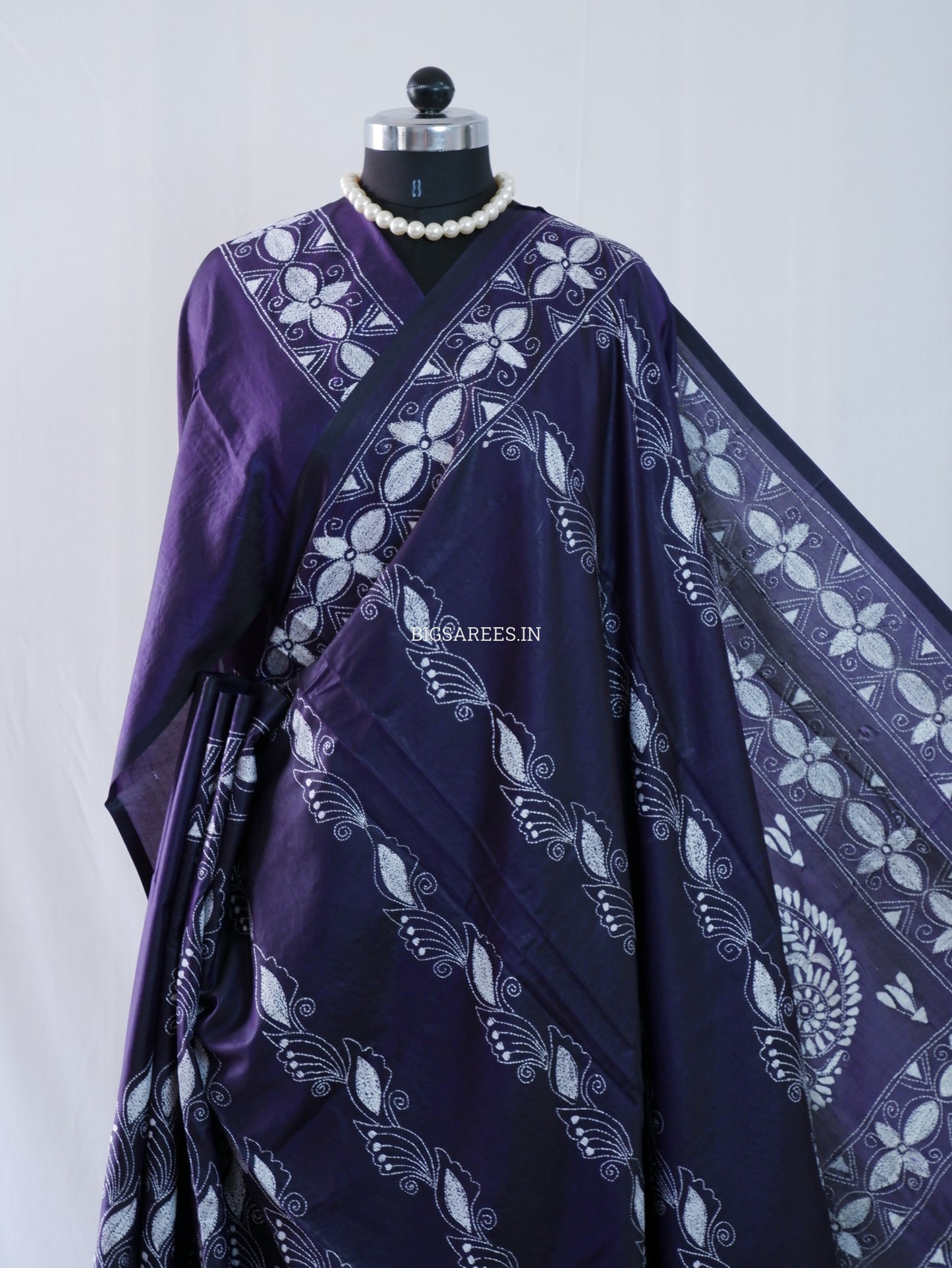Kantha Stitch Hand Embroidered Saree | Blended Bangalore Silk / Art Silk | Purple