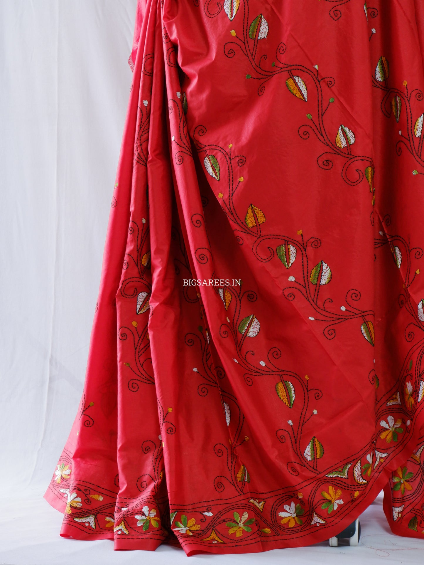 Kantha-Stitch Hand Embroidered Saree | Blended Bangalore Silk / Art Silk | Red