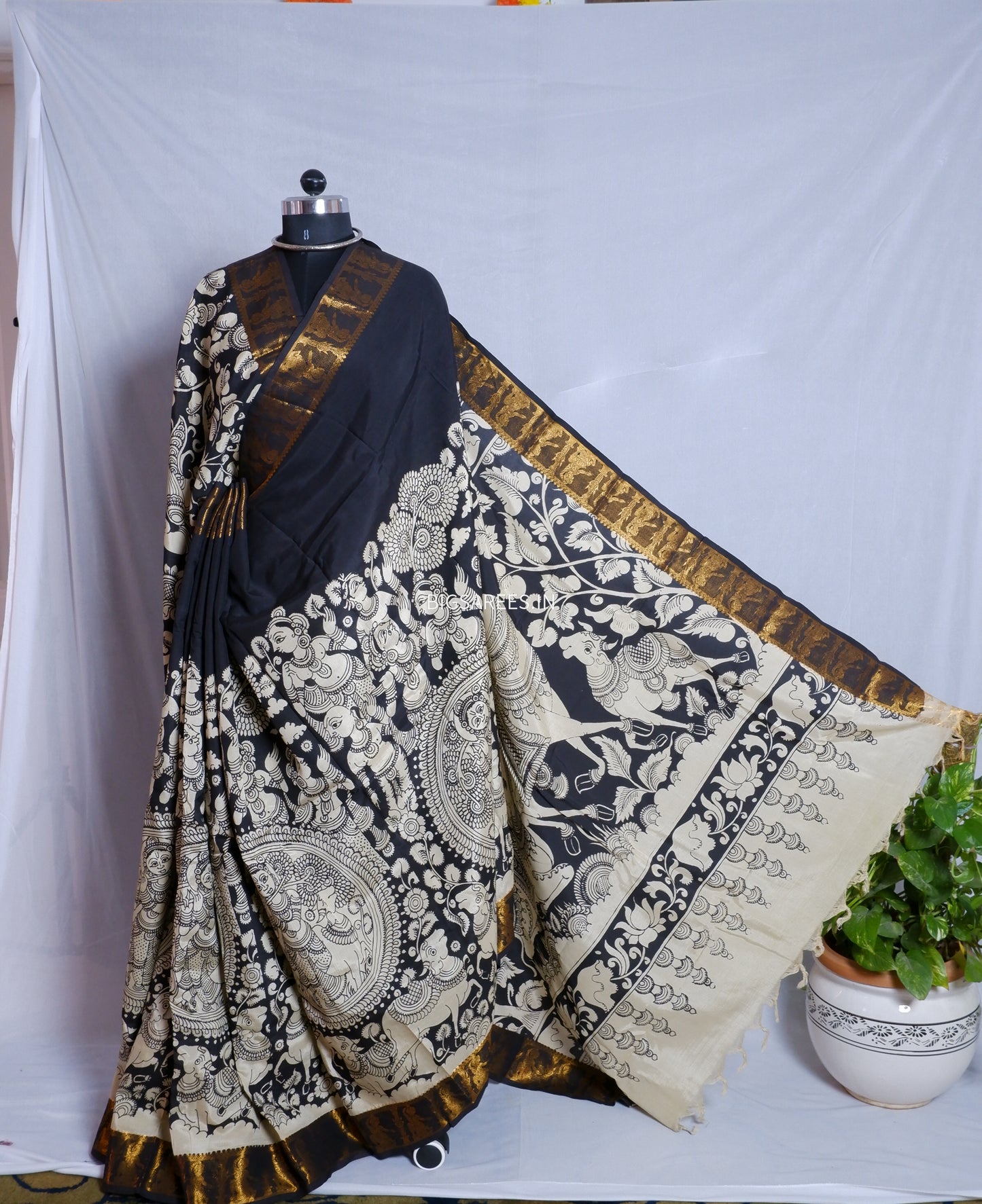 Hand-Painted Pen Kalamkari Saree in Pure Mangalgiri Silk