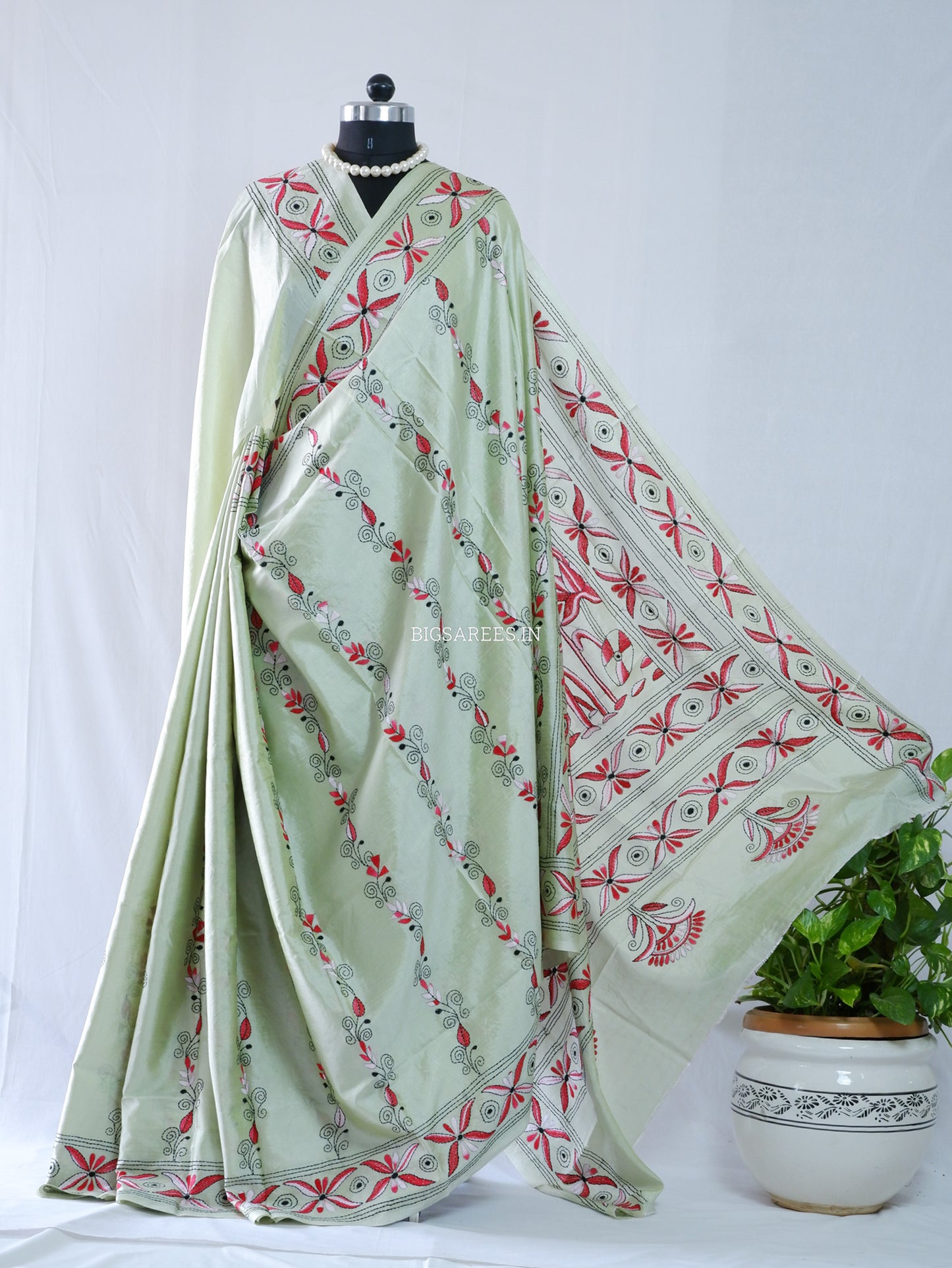 Kantha - Stitch Hand Embroidered Saree| Blended Bangalore Silk / Art Silk | Mint Green