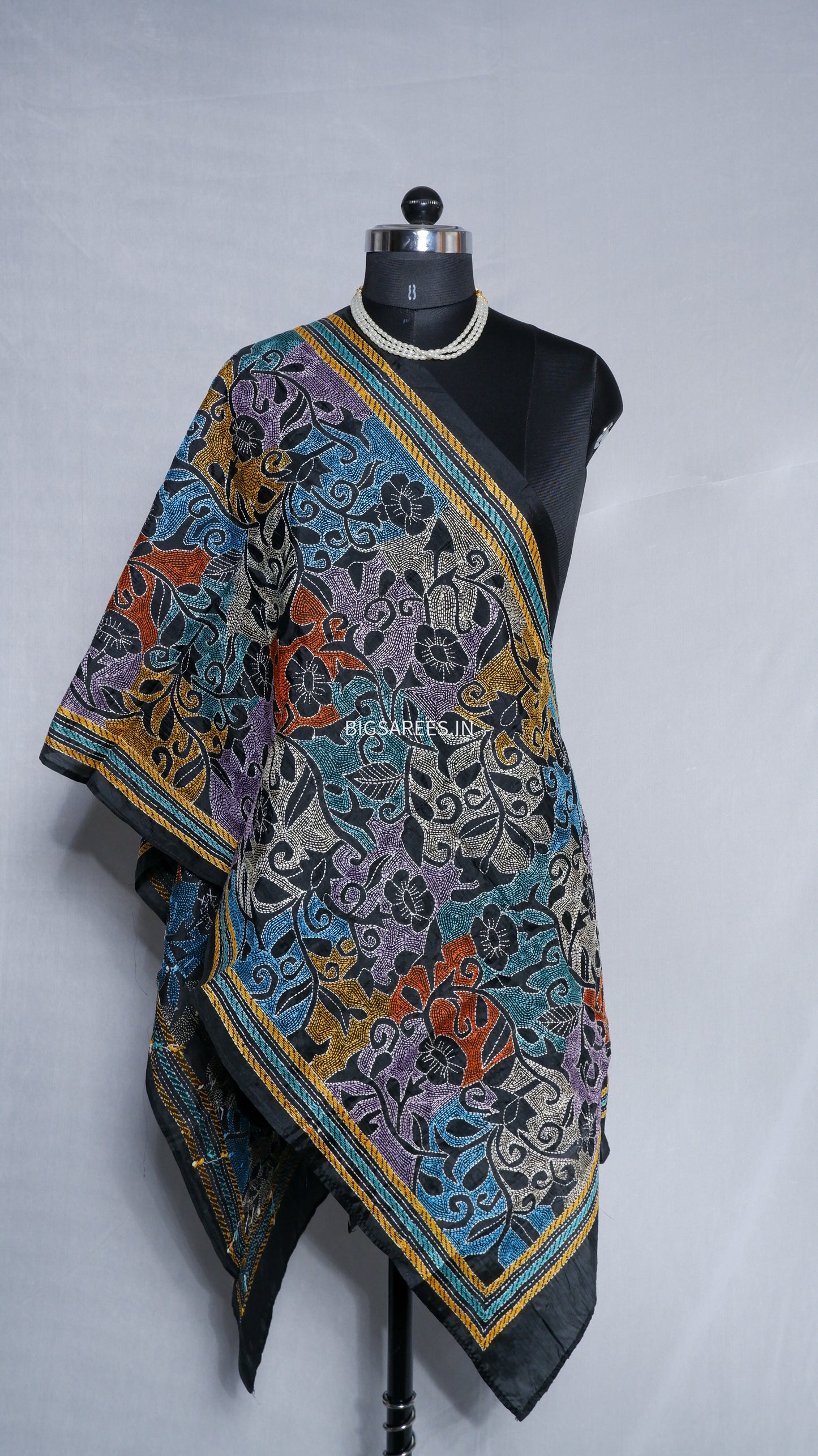 Kantha Art Silk Stole | Black | 22" |