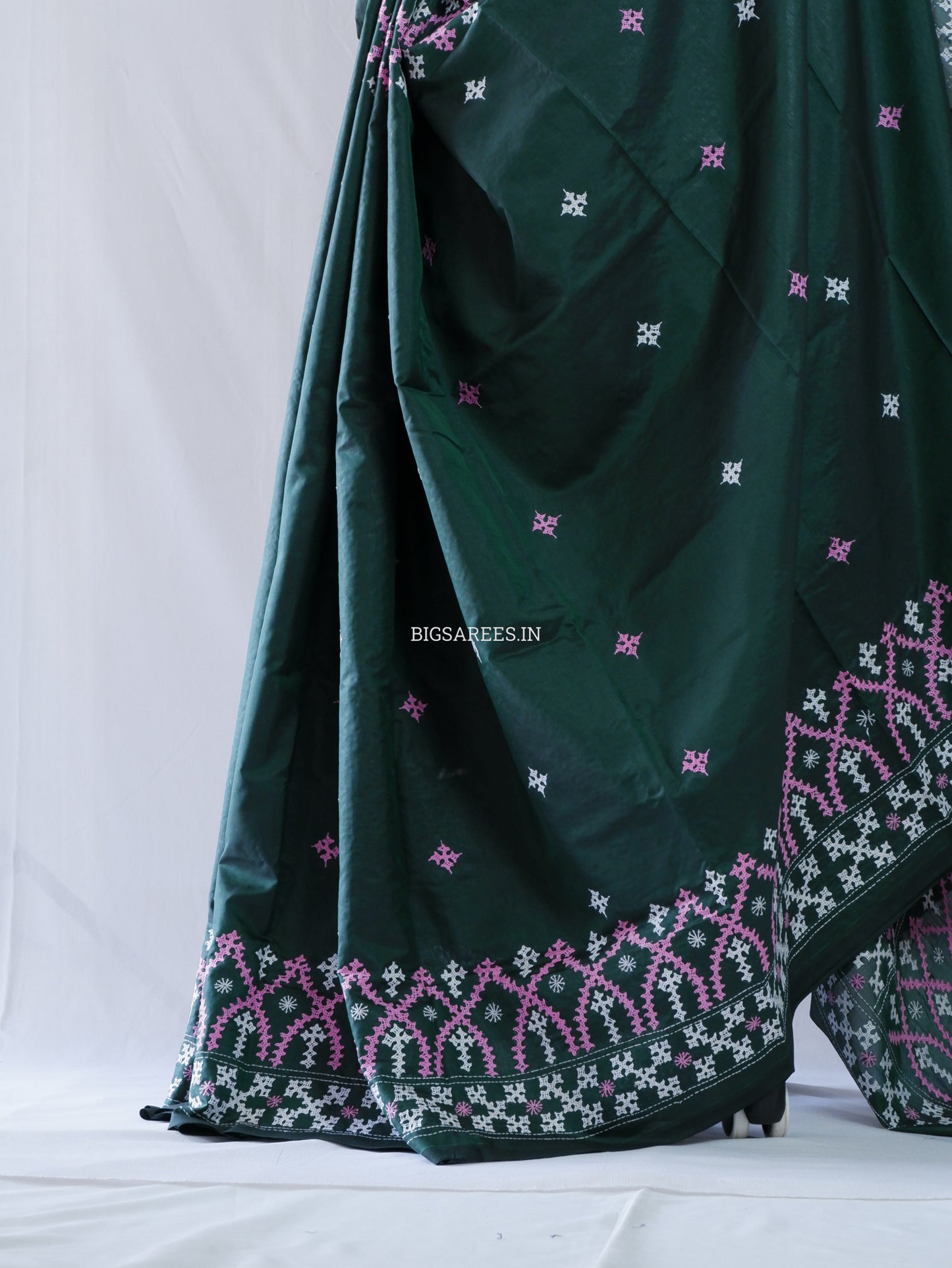 Kutchi/Gujarati Hand Embroidered Saree  | Blended Bangalore Silk / Art Silk | Forest Green