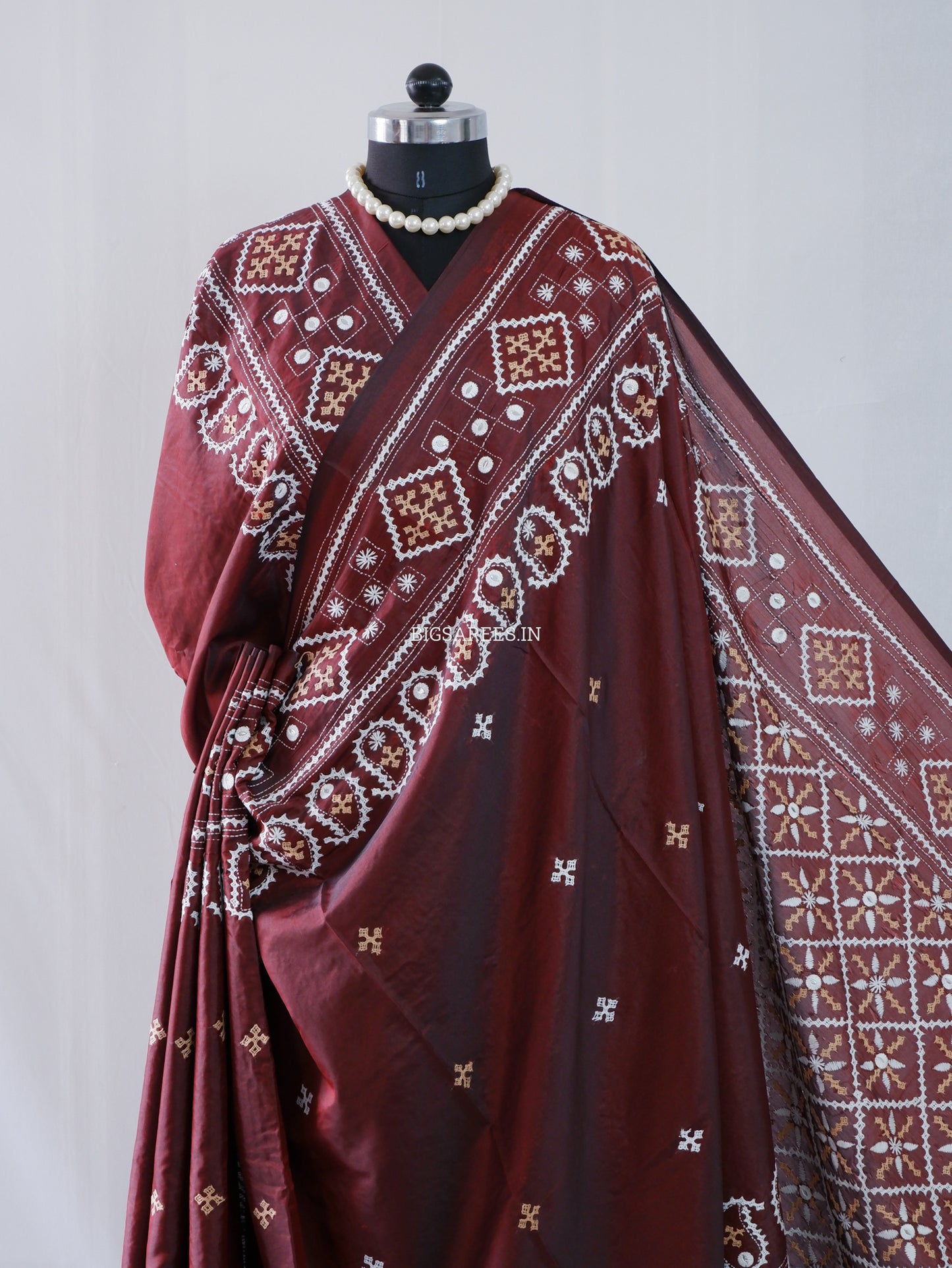 Kutchi/Gujarati Stitch Hand Embroidered Saree | Art Silk | Foil Mirror | Maroon