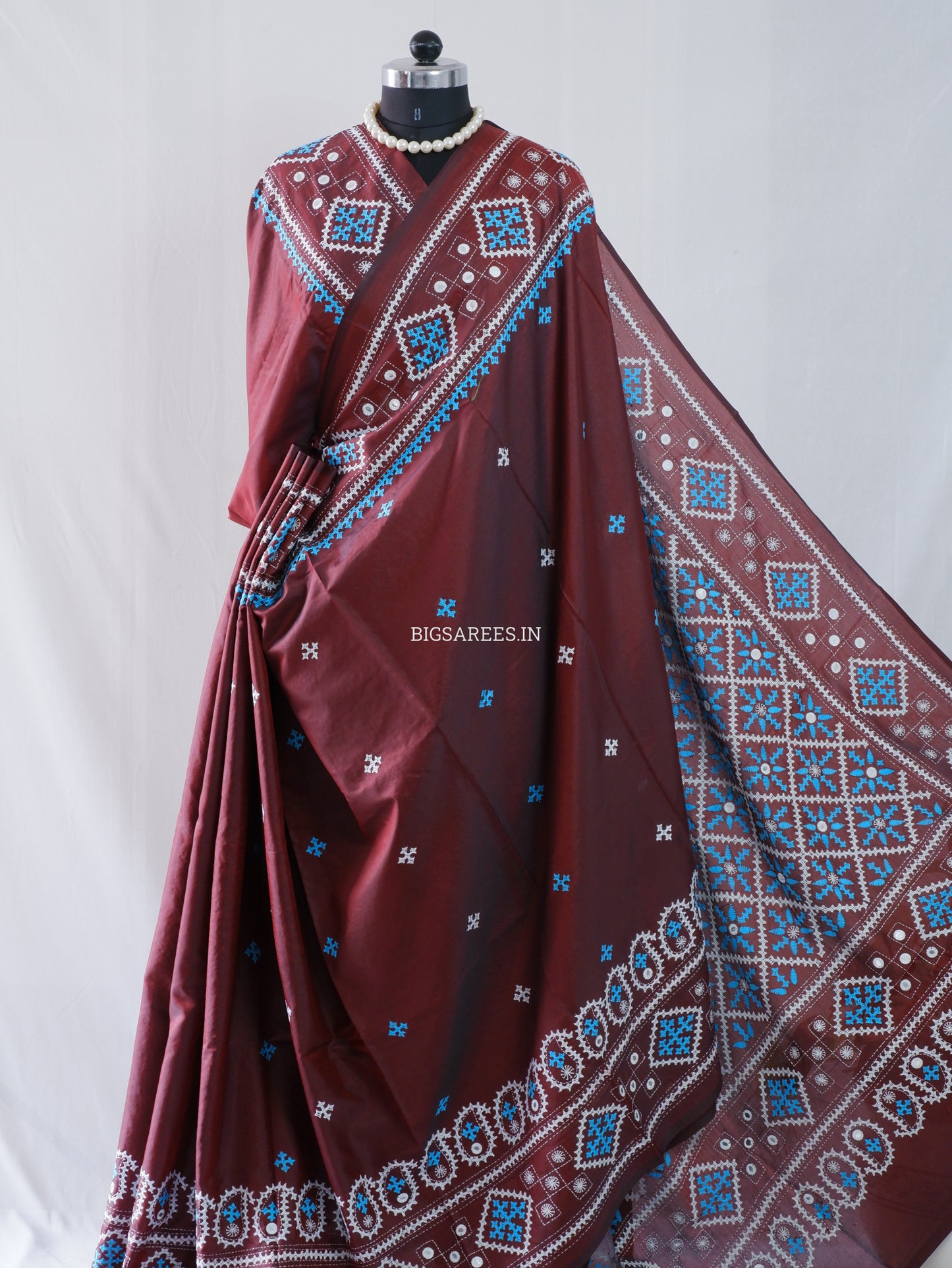 Kutchi/Gujarati Stitch Hand Embroidered Saree | Art Silk | Foil Mirror | Maroon