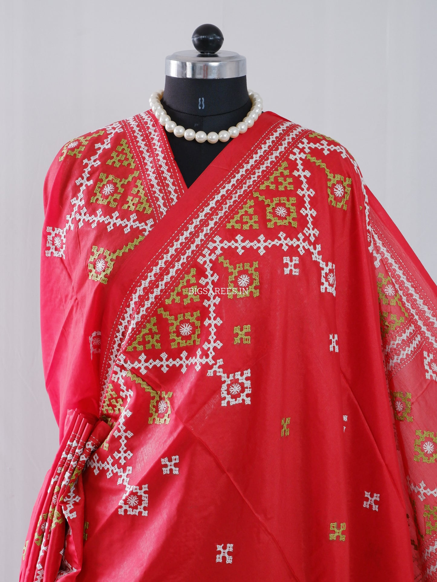 Kutchi/Gujarati Hand Embroidered Saree  | Blended Bangalore Silk / Art Silk | Red