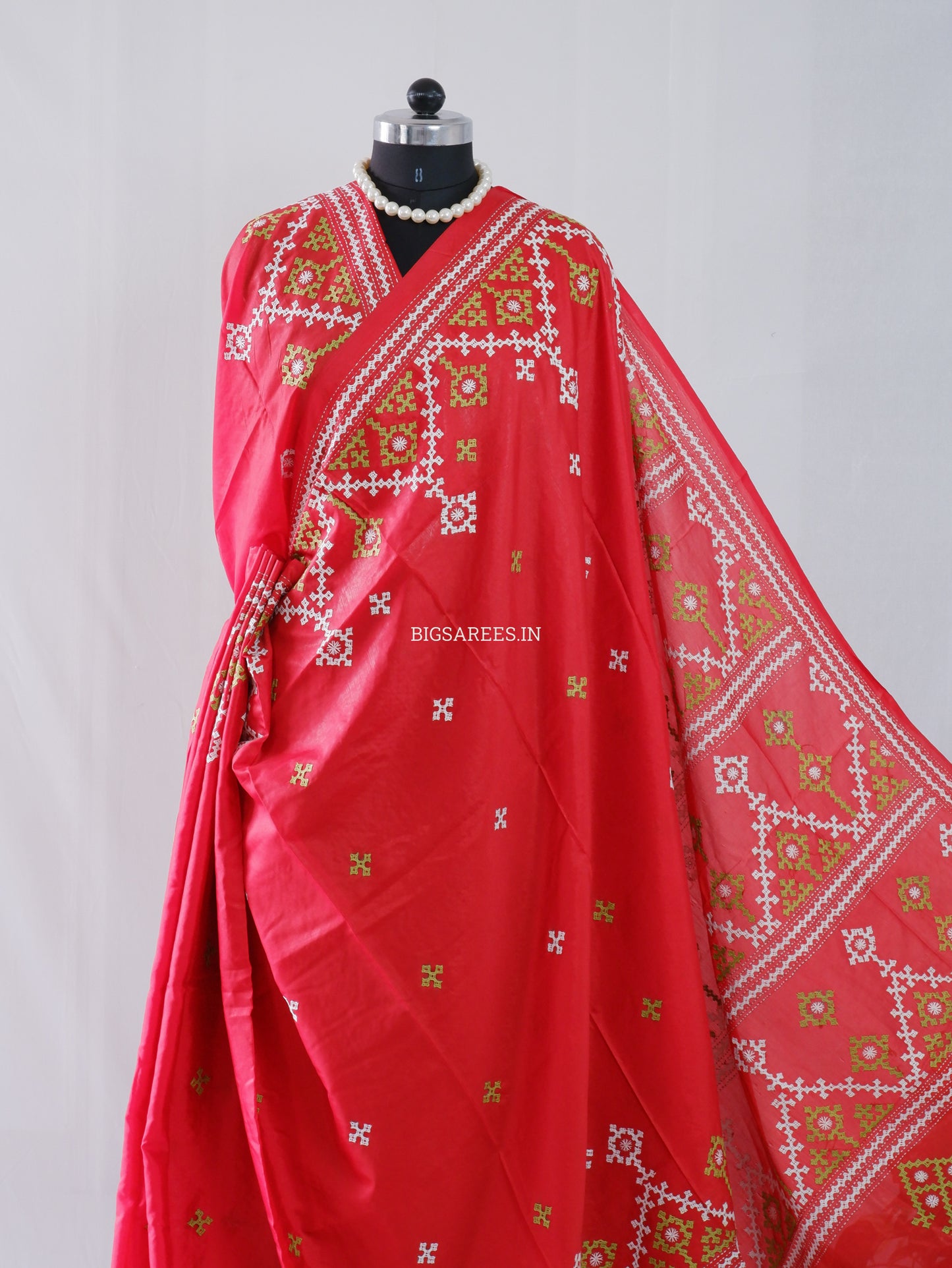 Kutchi/Gujarati Hand Embroidered Saree  | Blended Bangalore Silk / Art Silk | Red