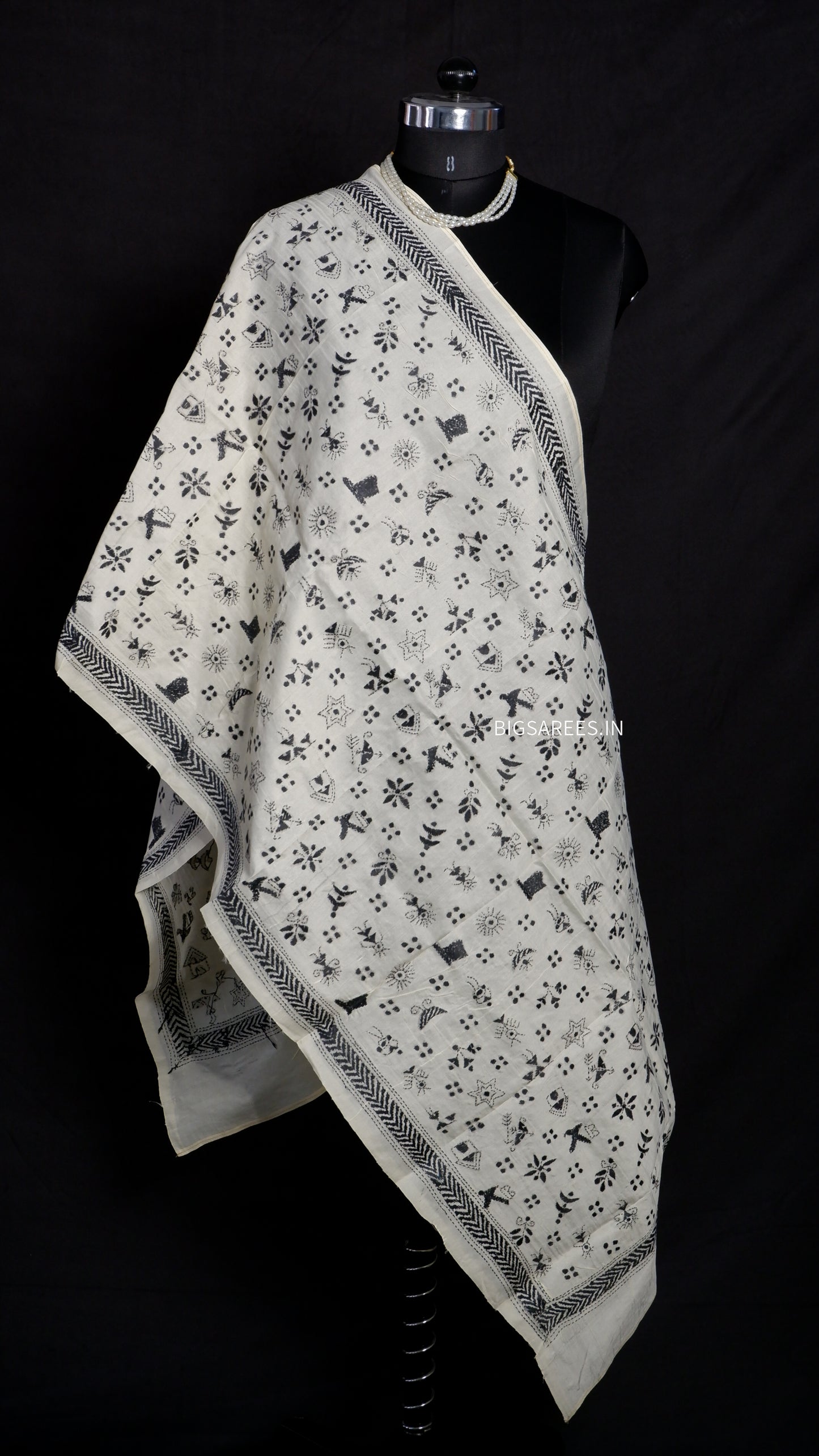 Kantha Semi Tussar Silk Stole | Off-White | 22" |