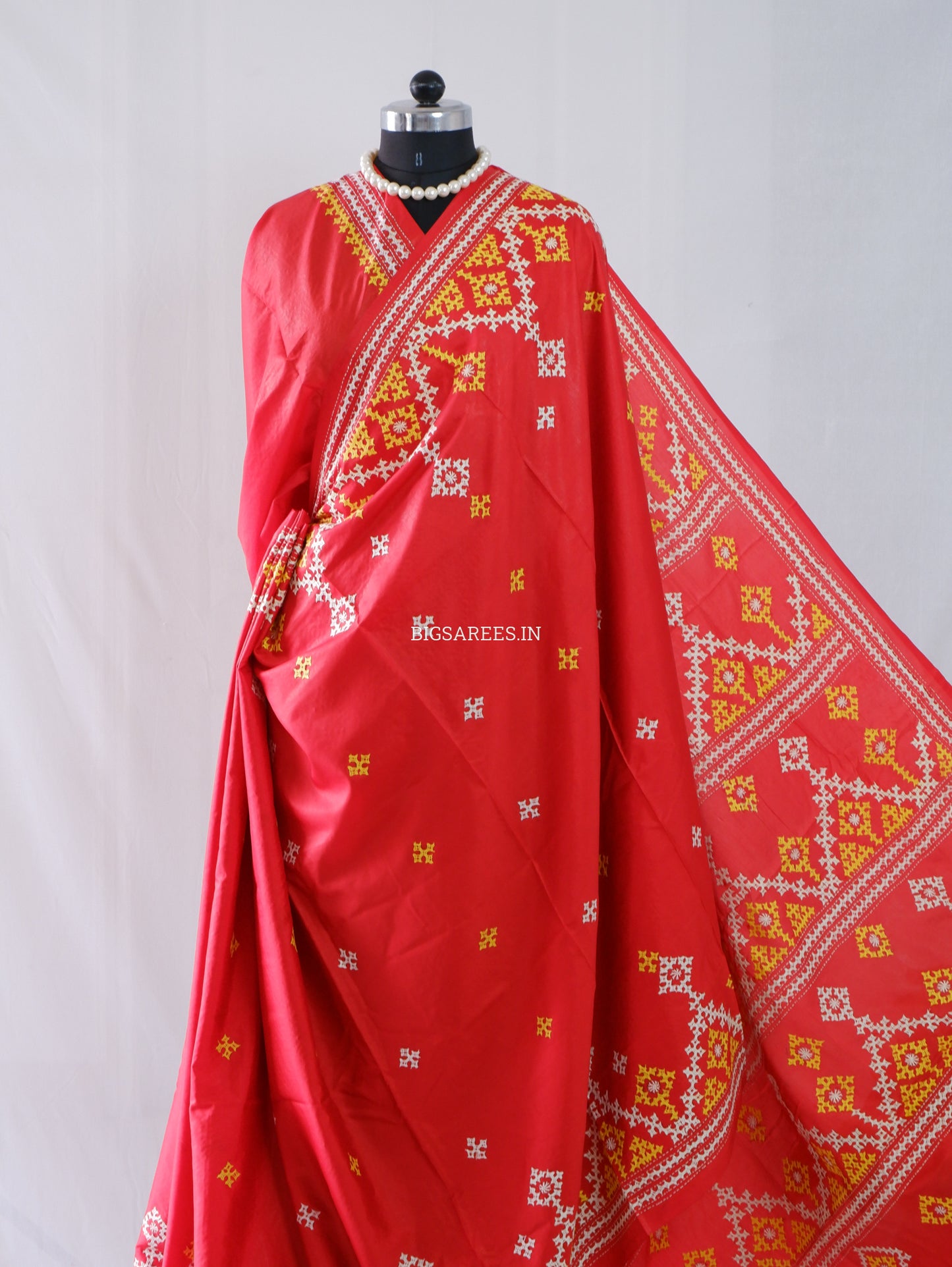 Kutchi/Gujarati Hand Embroidered Saree  | Blended Bangalore Silk / Art Silk | Red