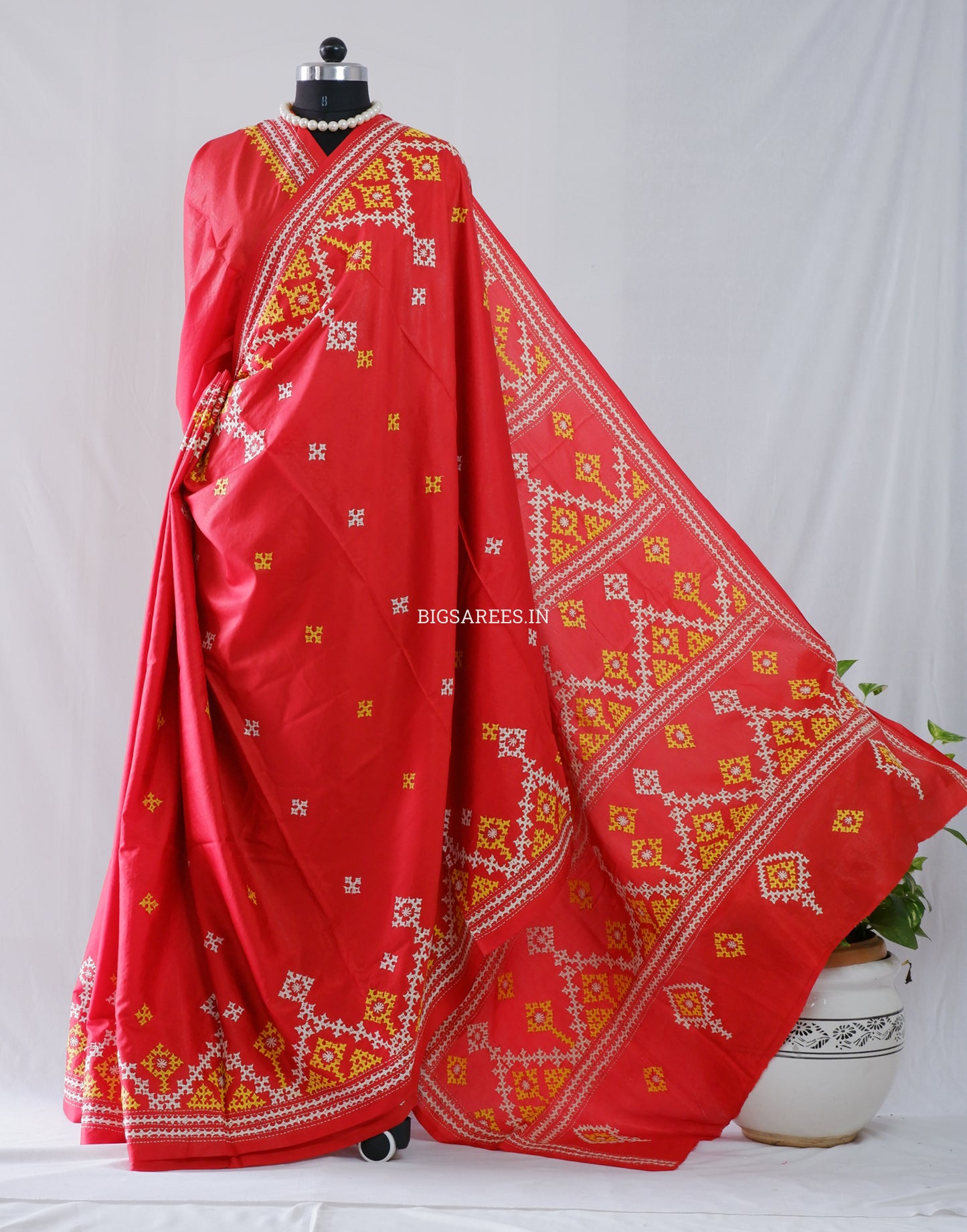 Kutchi/Gujarati Hand Embroidered Saree  | Blended Bangalore Silk / Art Silk | Red