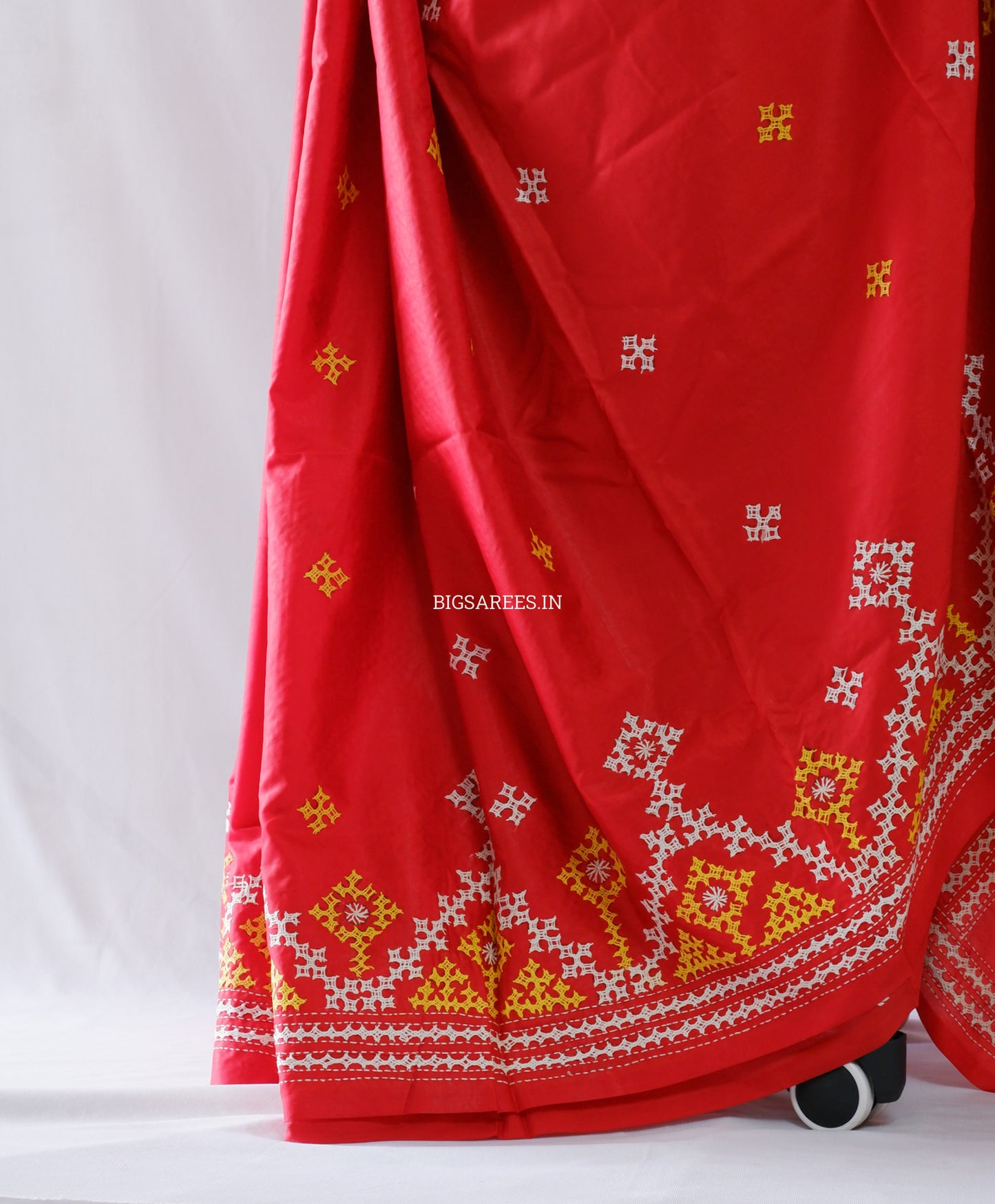 Kutchi/Gujarati Hand Embroidered Saree  | Blended Bangalore Silk / Art Silk | Red