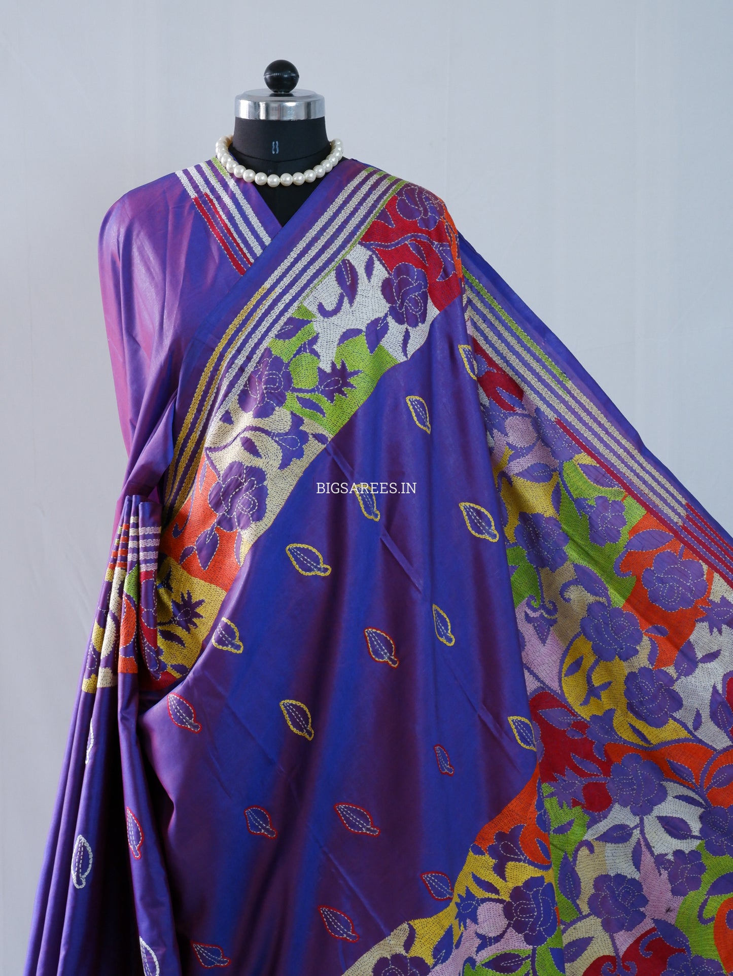 Reverse Kantha Hand Embroidered Sarees | Blended Banglore Silk/Art Silk | Purple(Dual Tone)