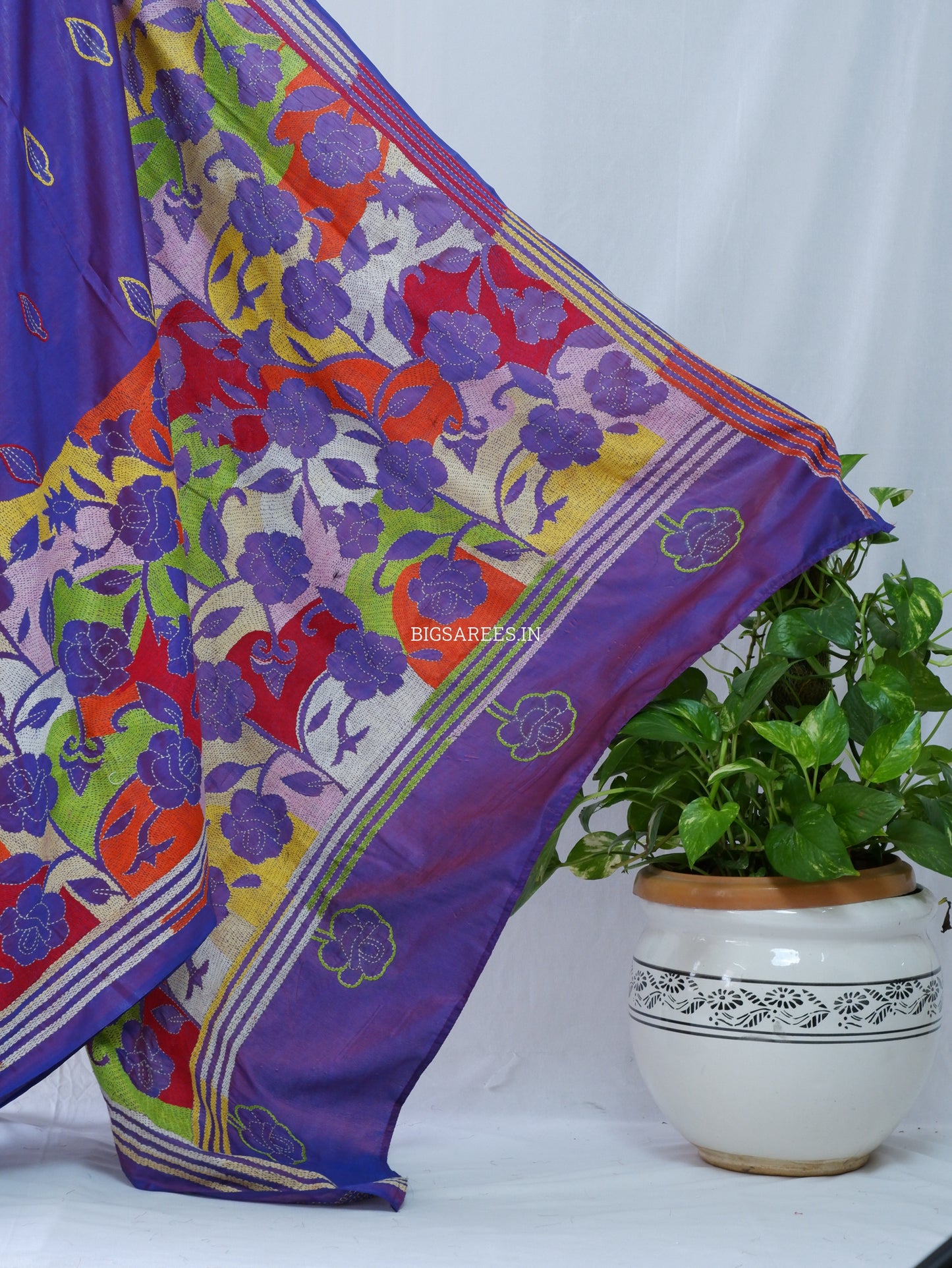Reverse Kantha Hand Embroidered Sarees | Blended Banglore Silk/Art Silk | Purple(Dual Tone)