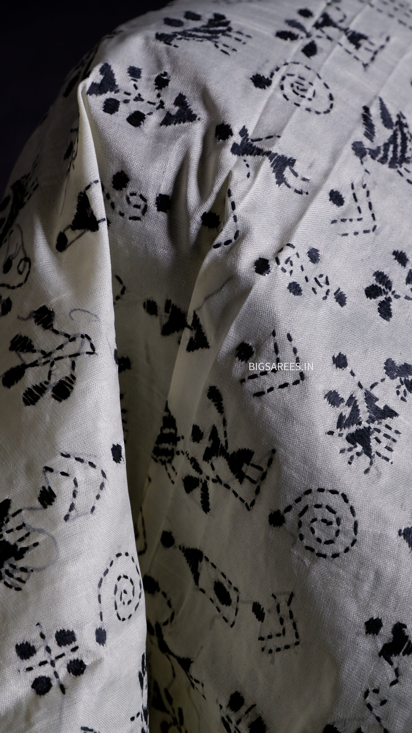 Kantha Semi Tussar Silk Stole | Off-White | 22" |