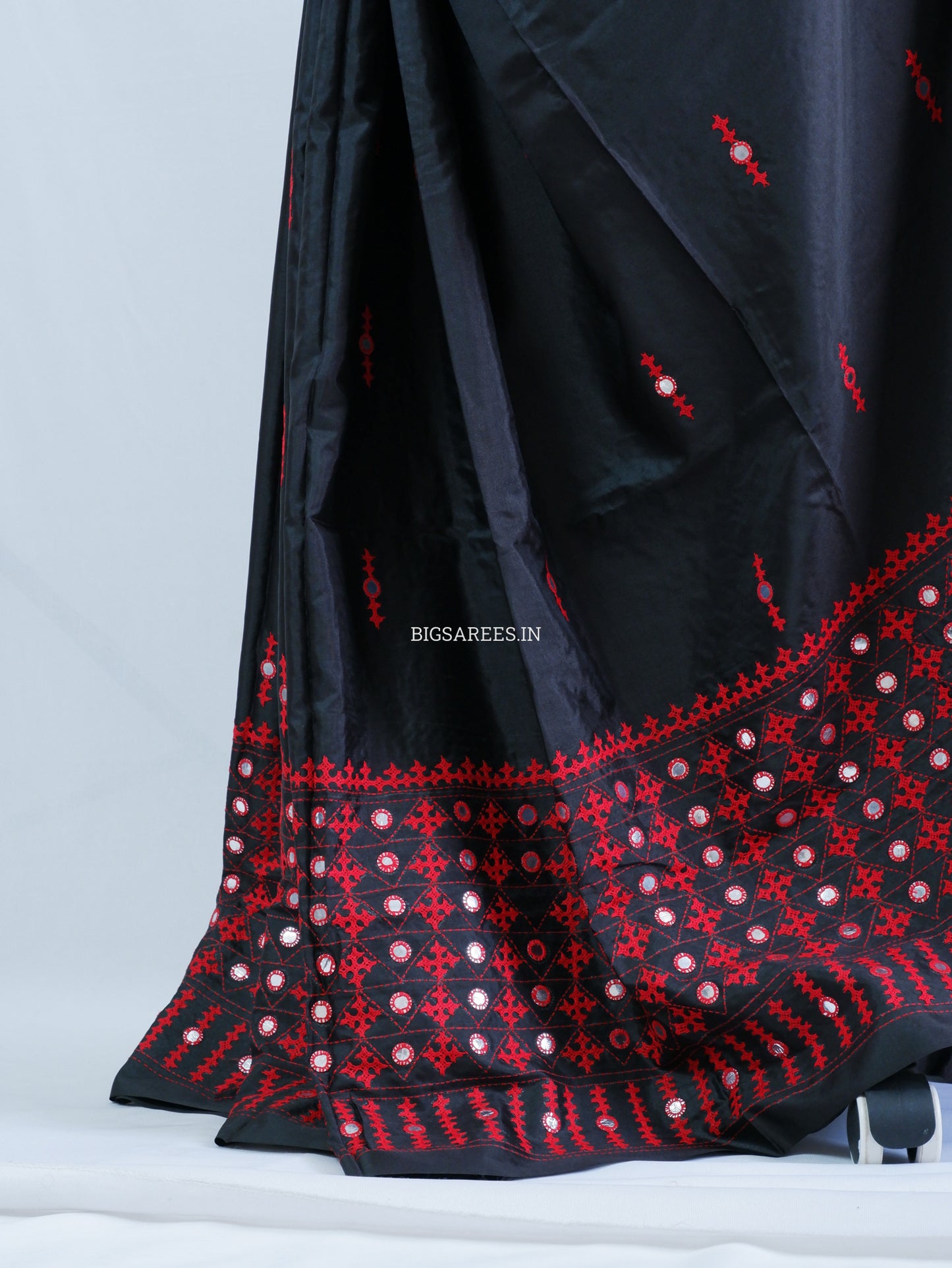 Kutchi/Gujarati Hand Embroidered Saree  | Blended Bangalore Silk / Art Silk | Black