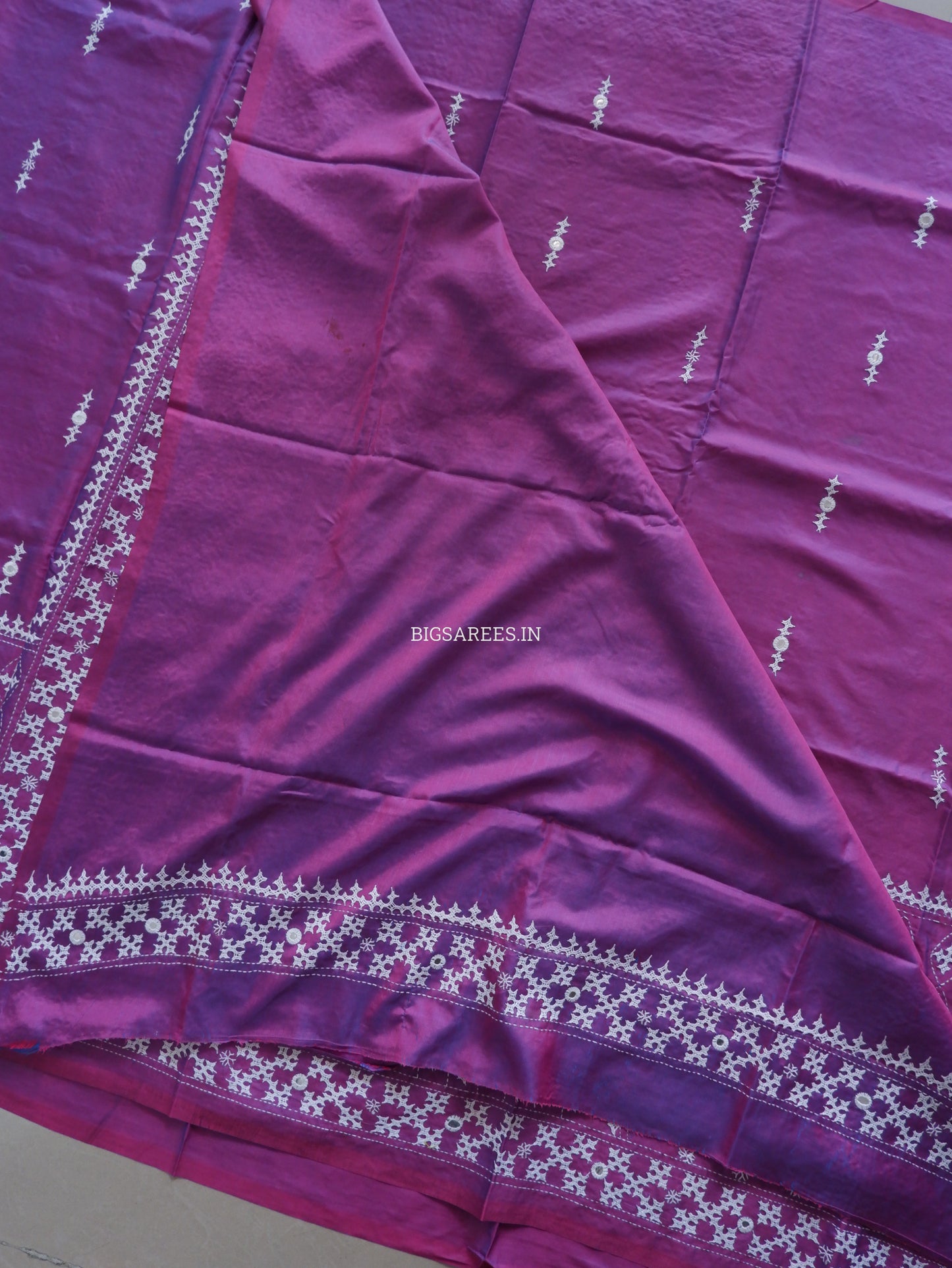 Kutchi/Gujarati Stitch Hand Embroidered Saree | Art Silk | Foil Mirror | Purple