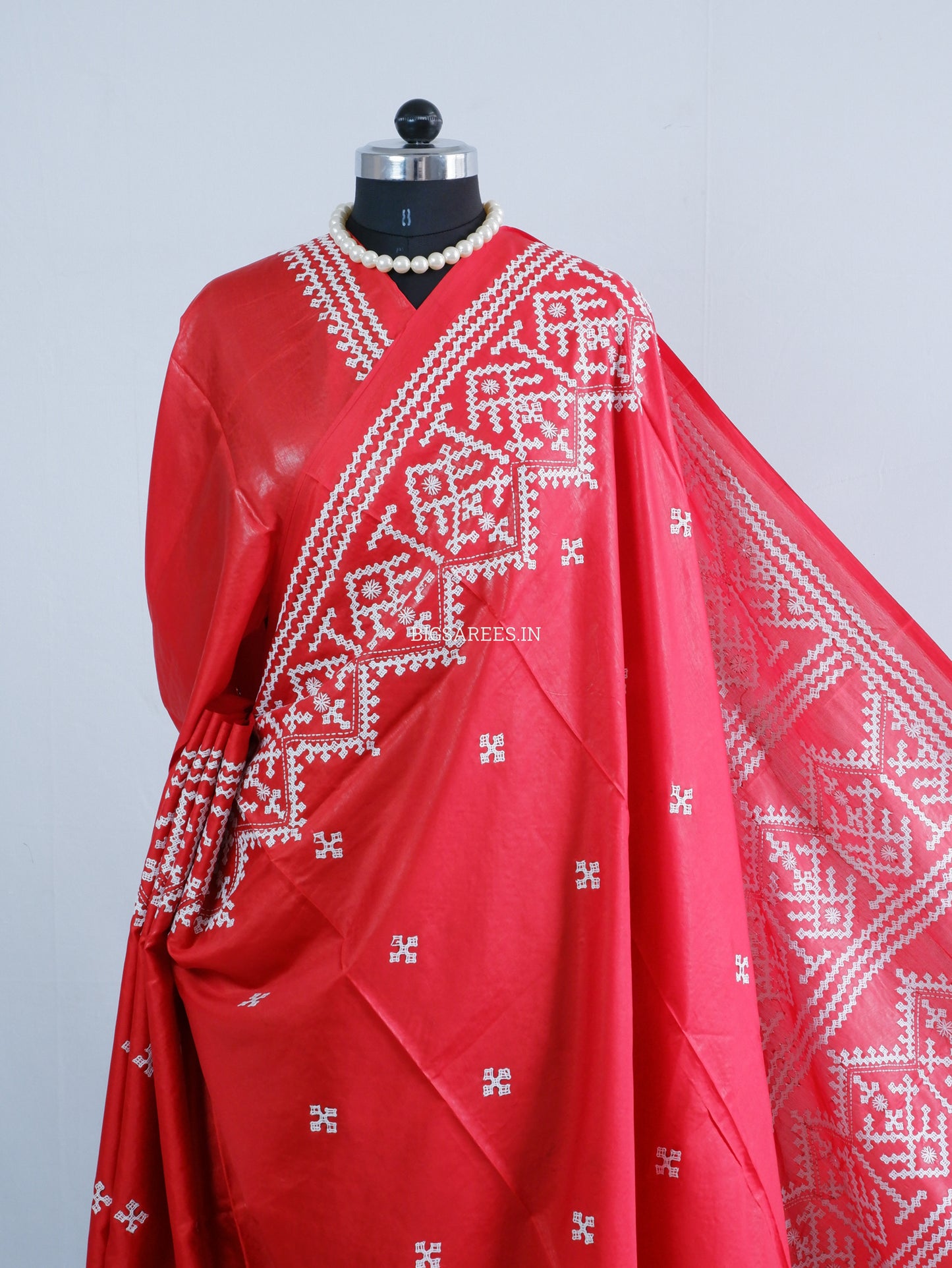 Kutchi/Gujarati Hand Embroidered Saree  | Blended Bangalore Silk / Art Silk | Red