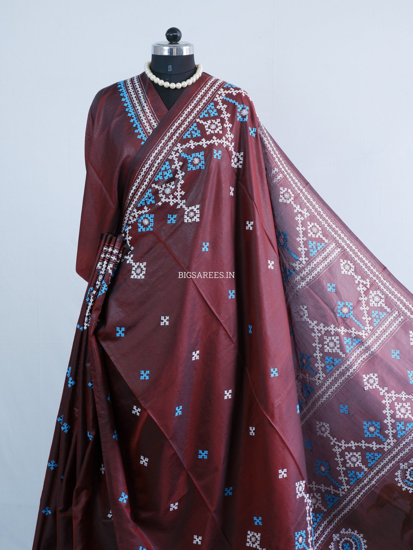 Kutchi/Gujarati Hand Embroidered Saree  | Blended Bangalore Silk / Art Silk | Maroon