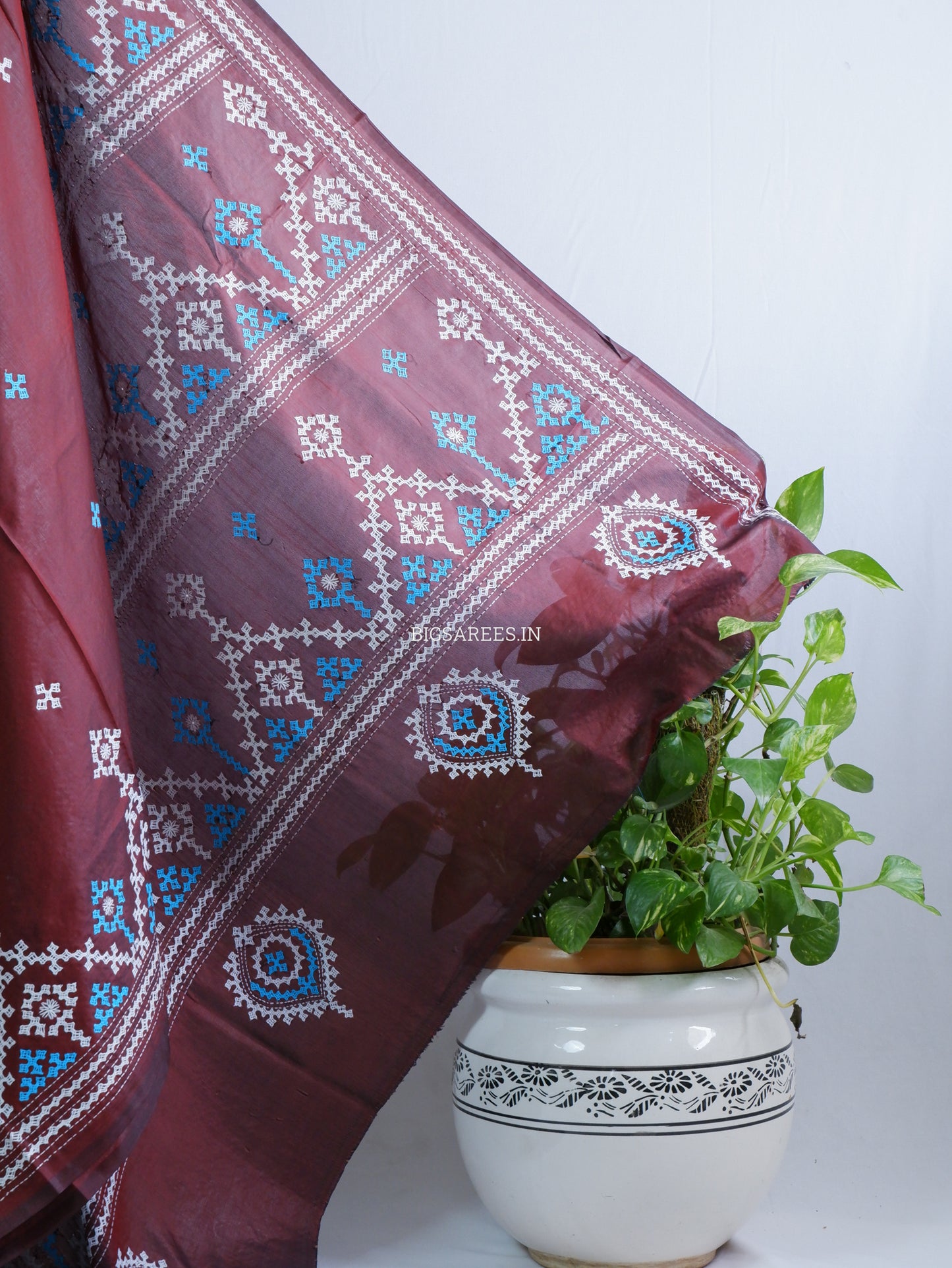 Kutchi/Gujarati Hand Embroidered Saree  | Blended Bangalore Silk / Art Silk | Maroon