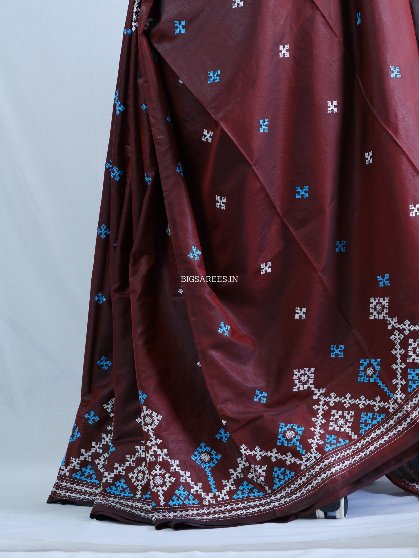 Kutchi/Gujarati Hand Embroidered Saree  | Blended Bangalore Silk / Art Silk | Maroon