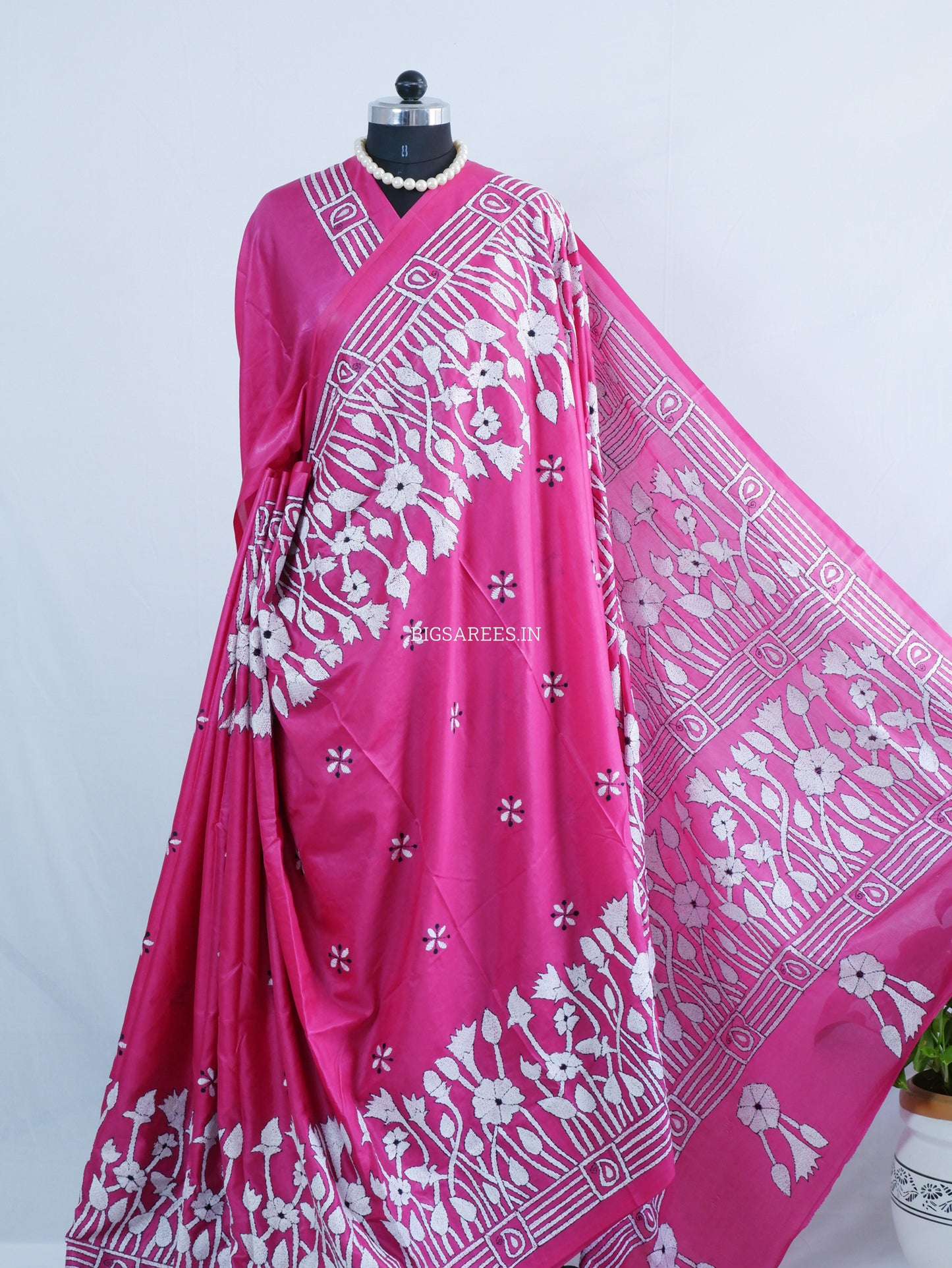 Kantha Stitch Hand Embroidered Saree | Blended Bangalore Silk / Art Silk | Pink