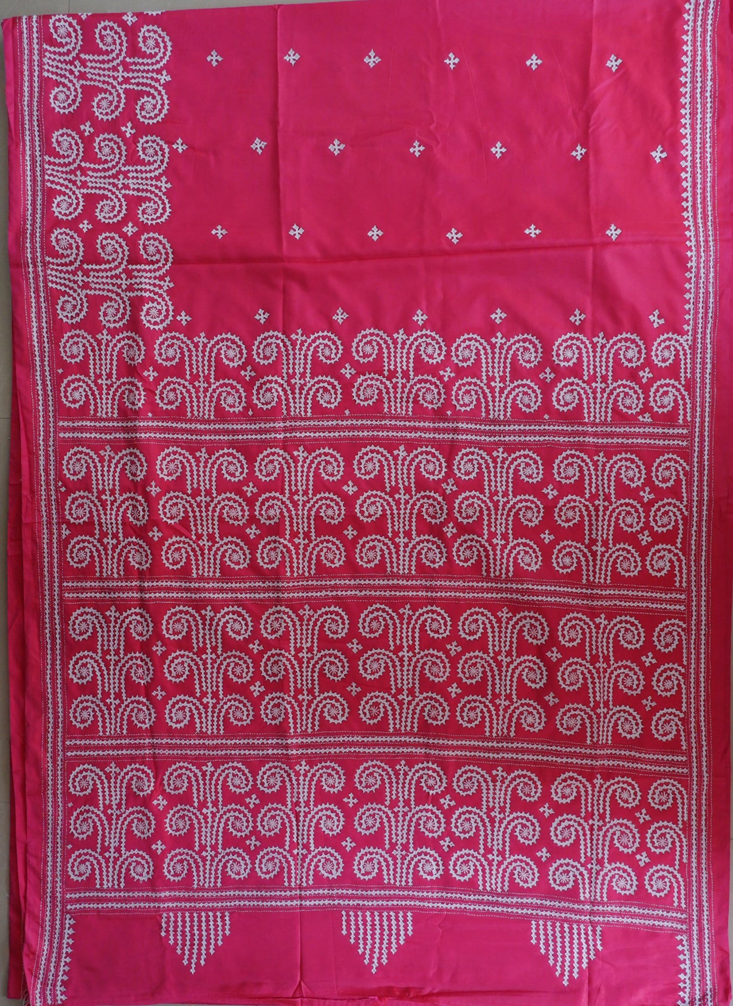 Kutchi/Gujarati Hand Embroidered Saree  | Blended Bangalore Silk / Art Silk | Pink