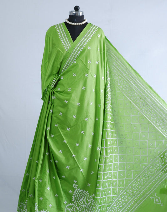 Kutchi/Gujarati Hand Embroidered Saree  | Blended Bangalore Silk / Art Silk | Grass Green