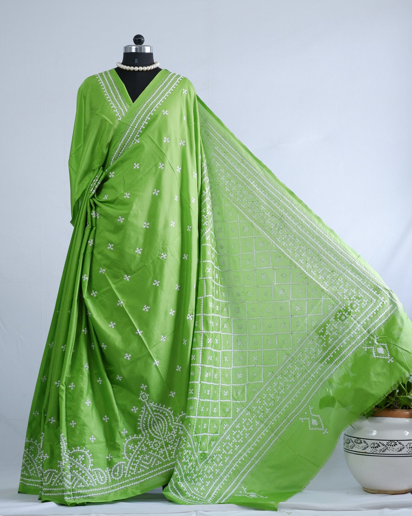 Kantha - Stitch Hand Embroidered Saree | Blended Bangalore Silk / Art Silk | Grass Green