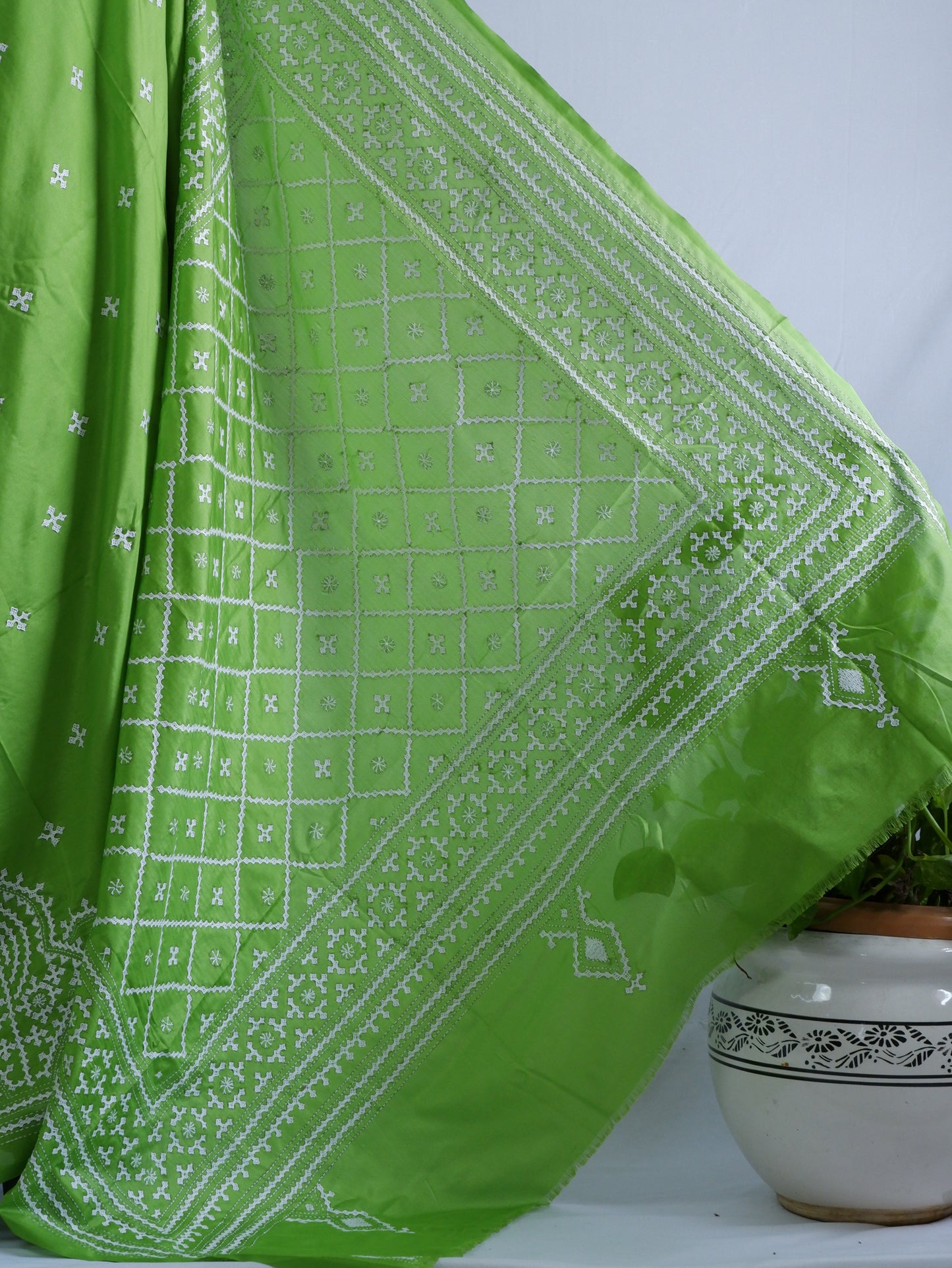 Kantha - Stitch Hand Embroidered Saree | Blended Bangalore Silk / Art Silk | Grass Green