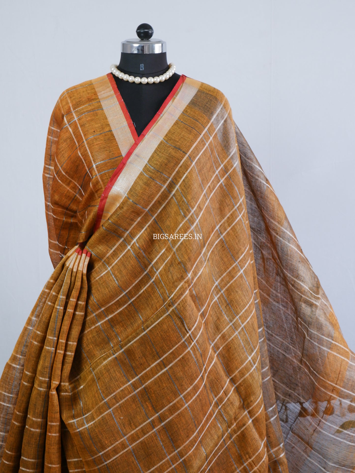 Pure Linen Saree With running Blouse