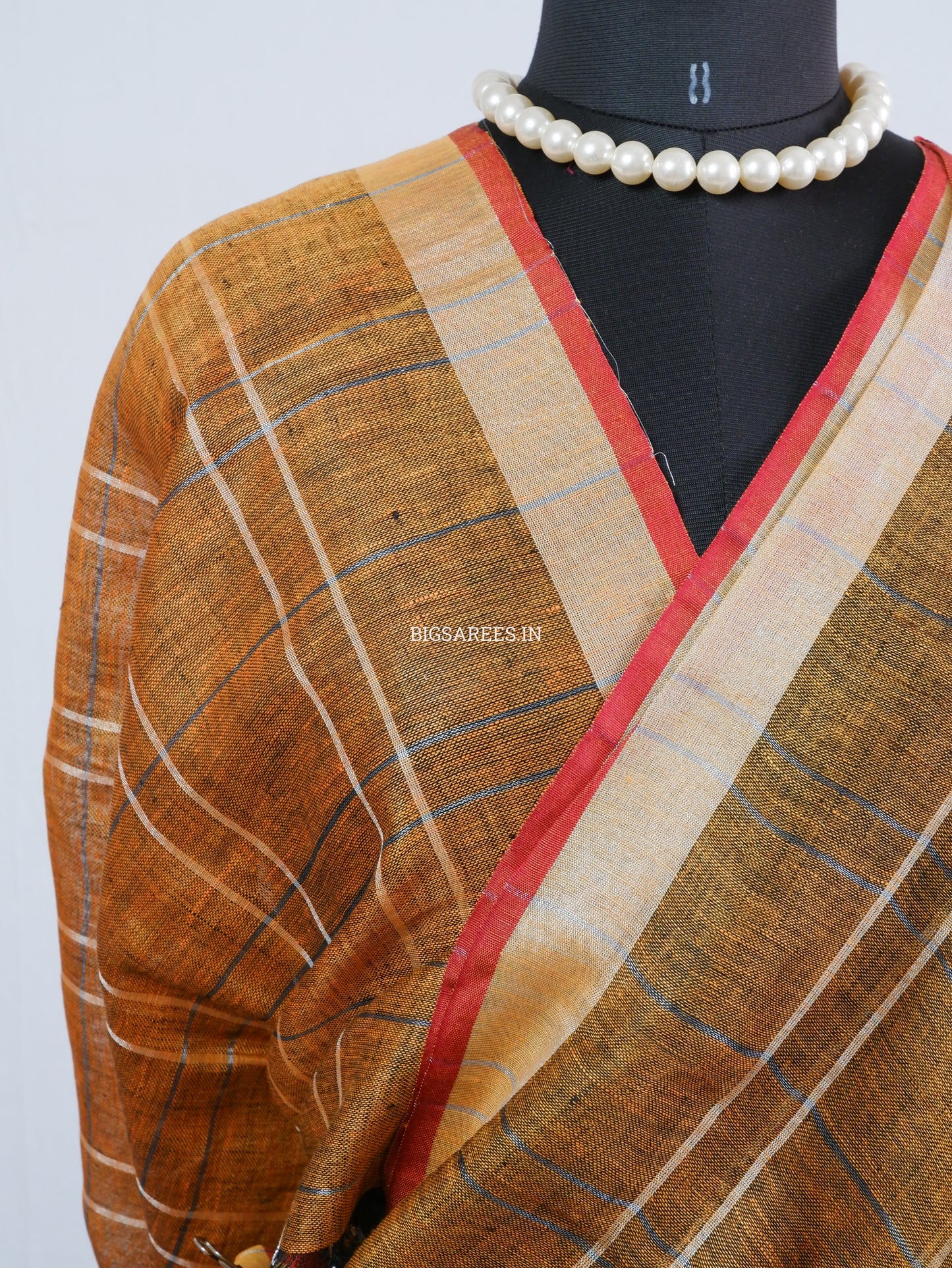 Pure Linen Saree With running Blouse