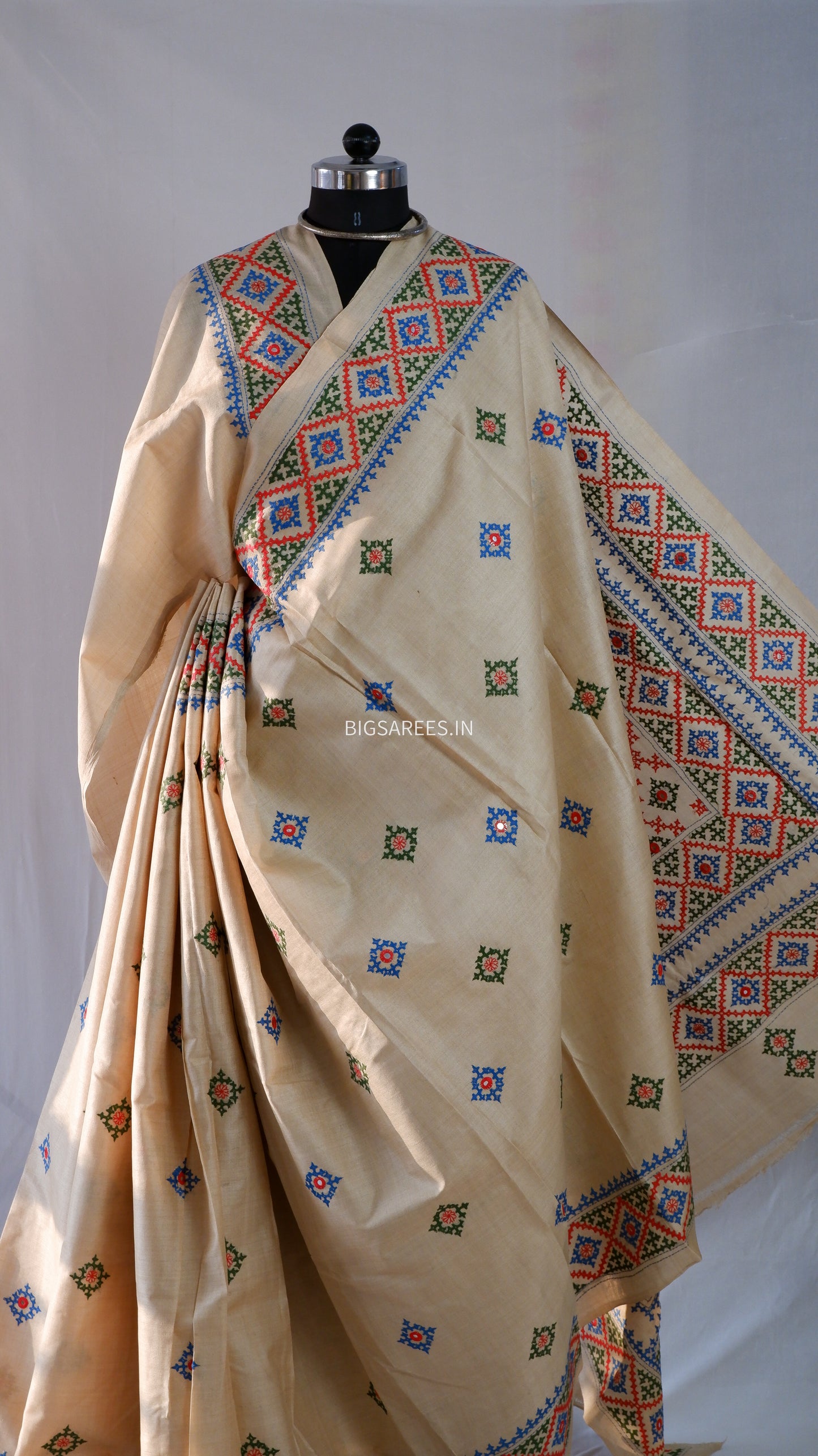 Kutchi Hand Embroidered Saree | Pure Gachi by Gachi Tassar Silk | Silk Marked | Off-White