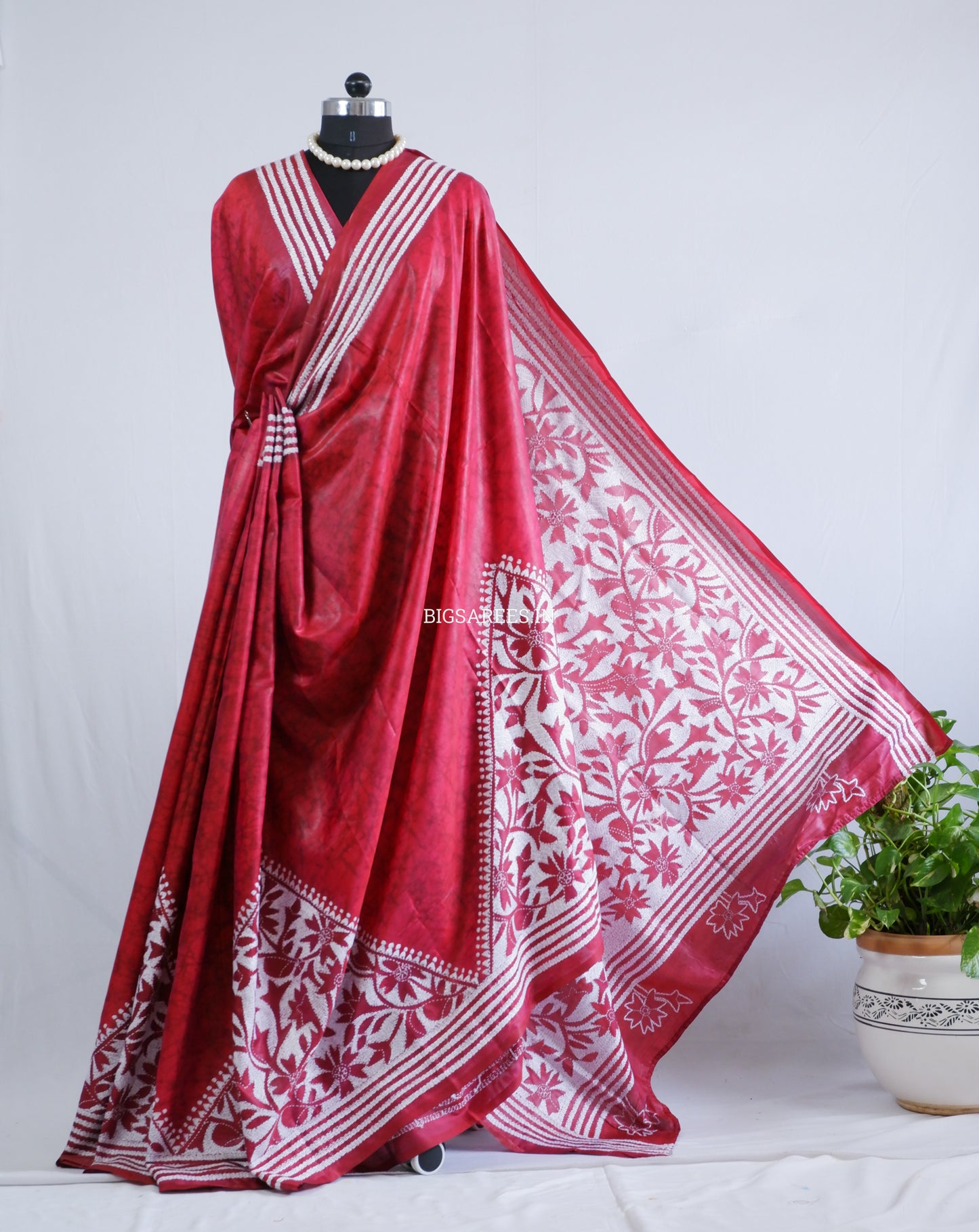 Reverse Kantha Stitch Hand Embroidered Batik Saree | Blended Bangalore Silk / Art Silk | Red