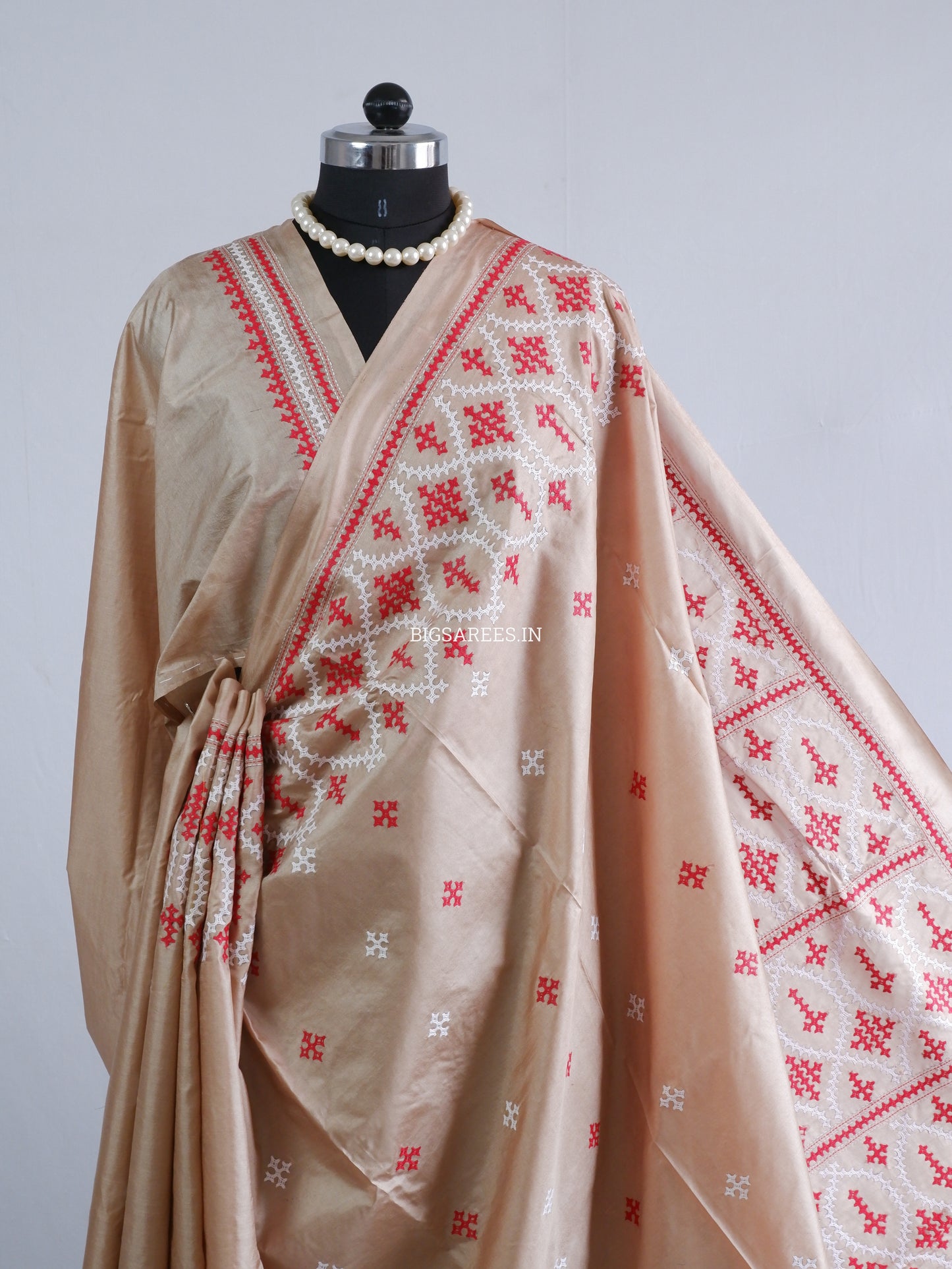 Kutch Hand Embroidered Saree| Pure Bangalore Silk | Earthy Beige