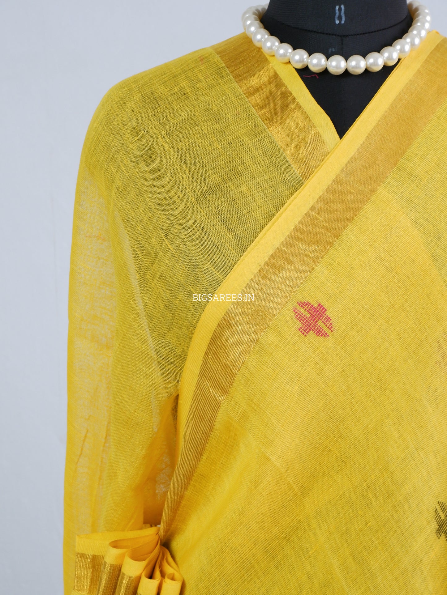 Paithani Style Linen Saree | Jamdani | Yellow