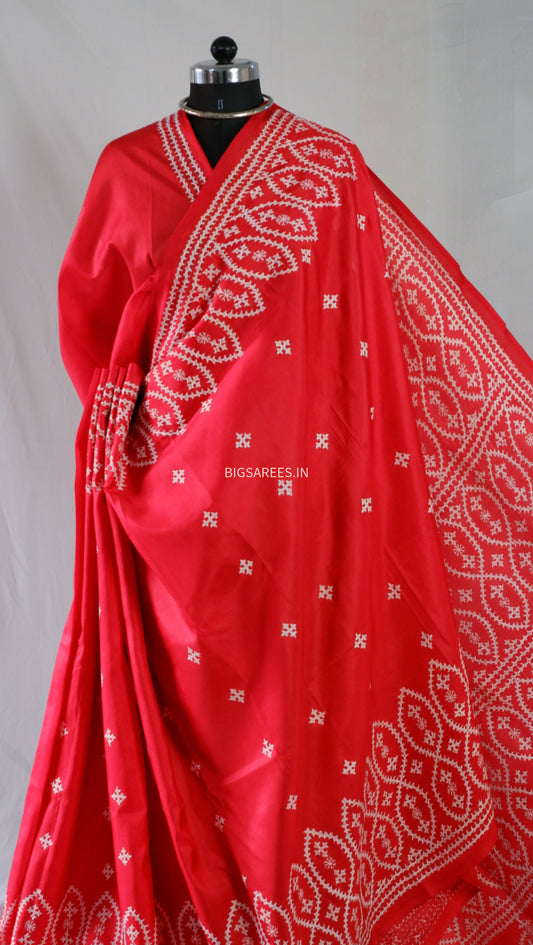 Kutch Hand Embroidered Saree| Pure Bangalore Silk | Red