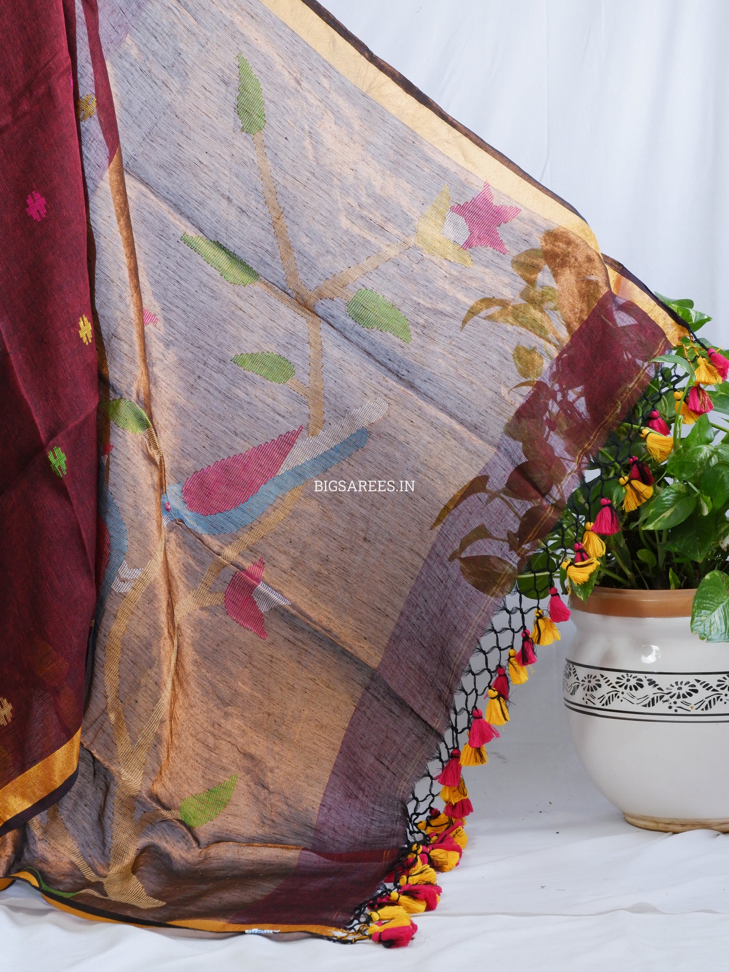 Paithani Style Linen Saree | Jamdani | Maroon