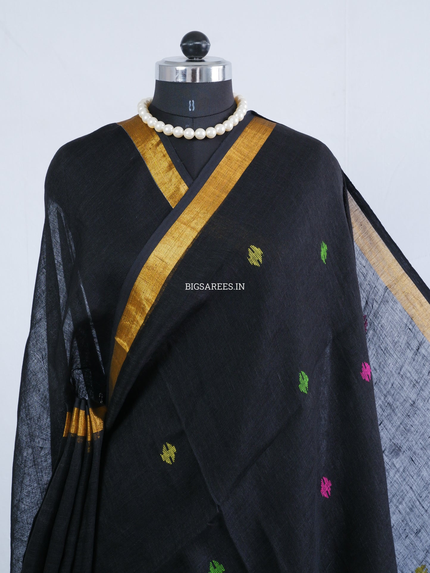 Paithani Style Linen Saree | Jamdani | Black