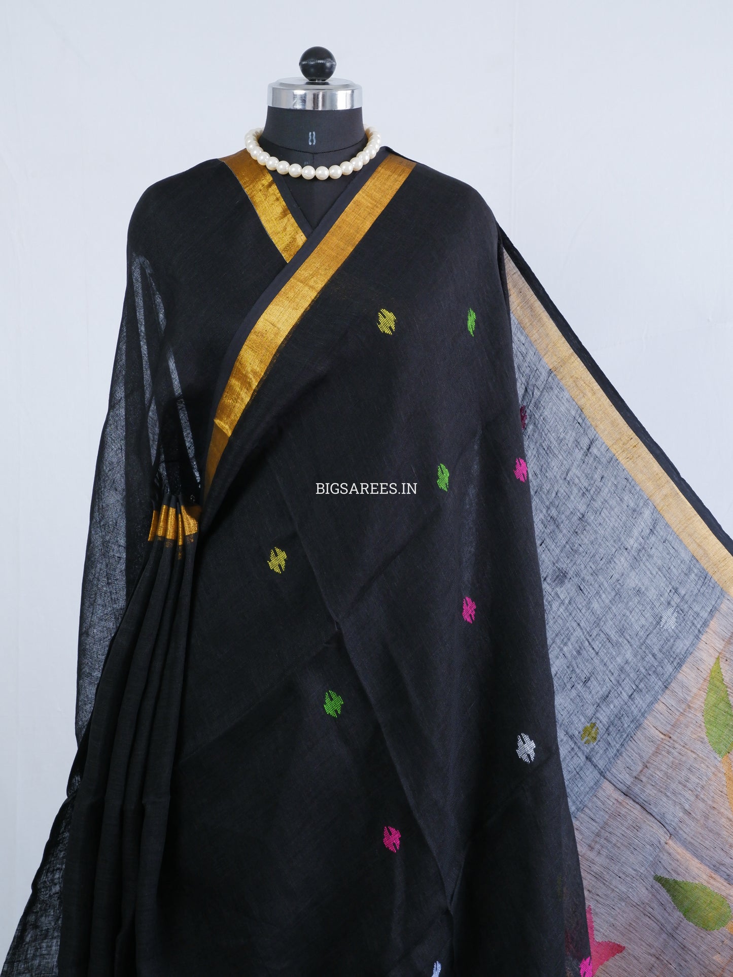 Paithani Style Linen Saree | Jamdani | Black