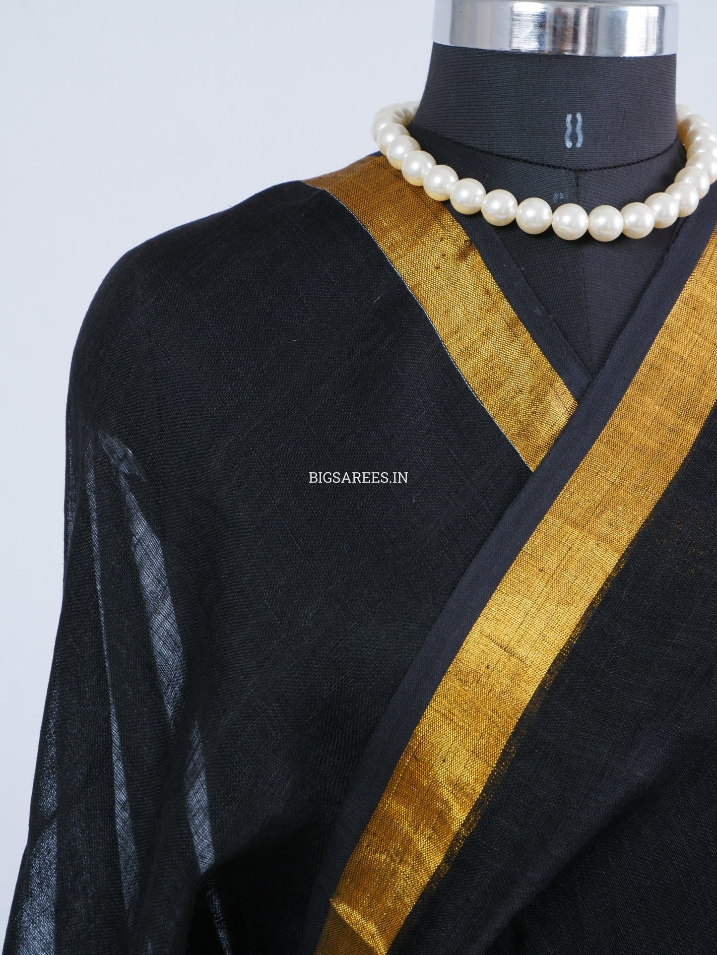 Paithani Style Linen Saree | Jamdani | Black