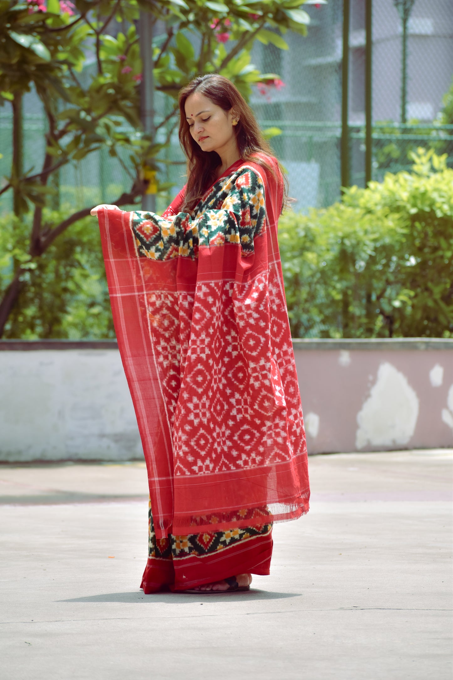 Telia Rumal Pochampally Double Ikat Saree | Handloom Cotton | Green