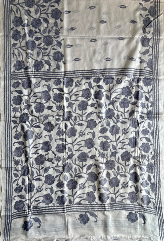 Off white Kantha Hand Embroidered Blended Banglore Silk/Art Silk Saree With Blouse