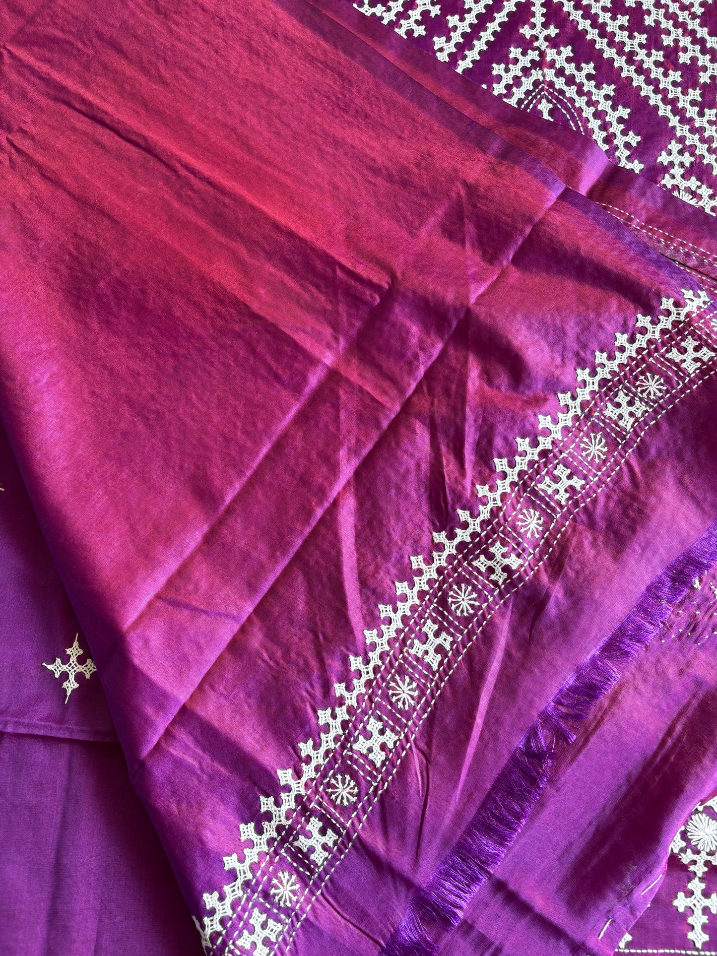 Gujrati Stitch/Kutch Hand Embroidered Art Silk Saree