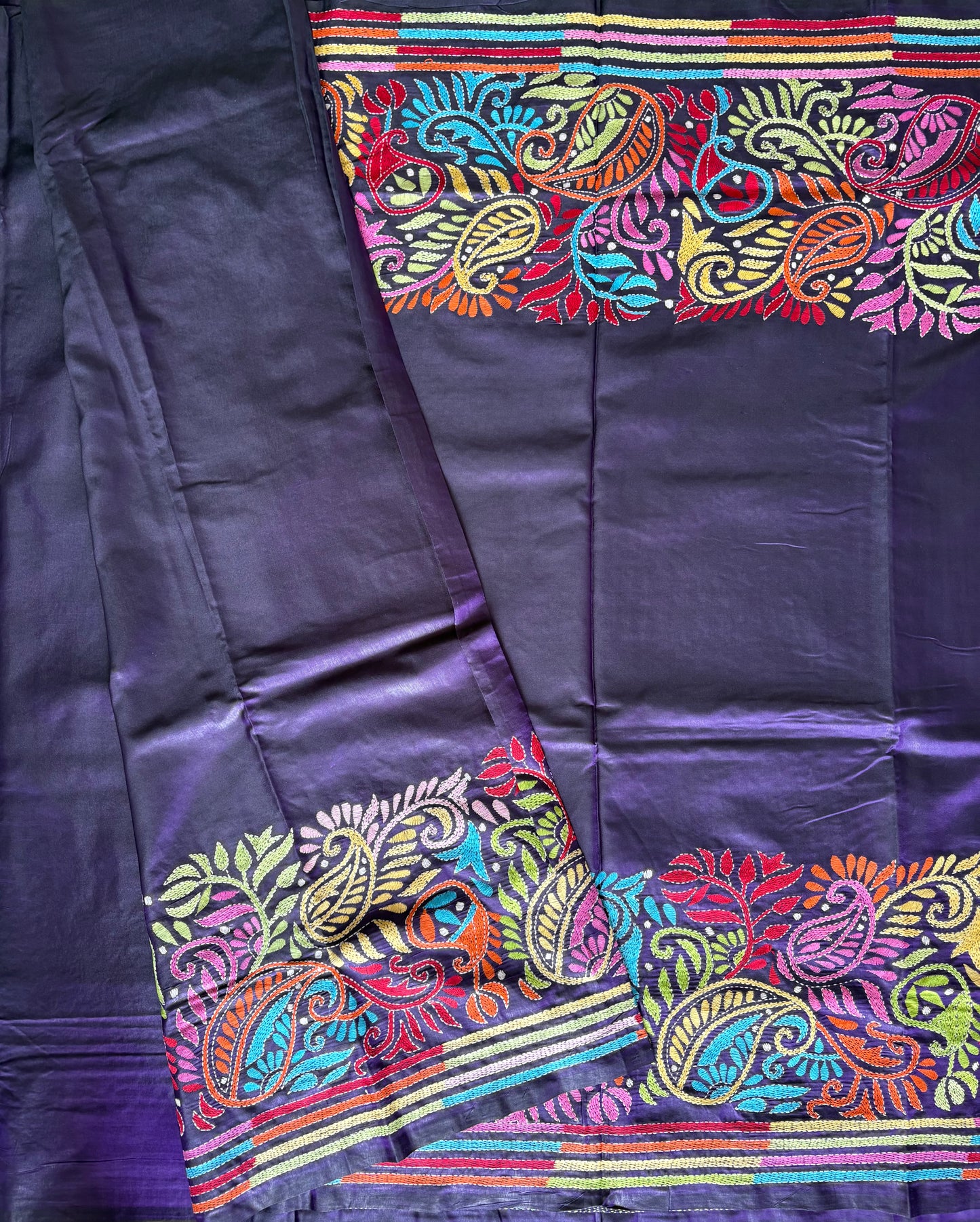 Purple Kantha Hand Embroidered Blended Banglore Silk/Art Silk Saree With Blouse