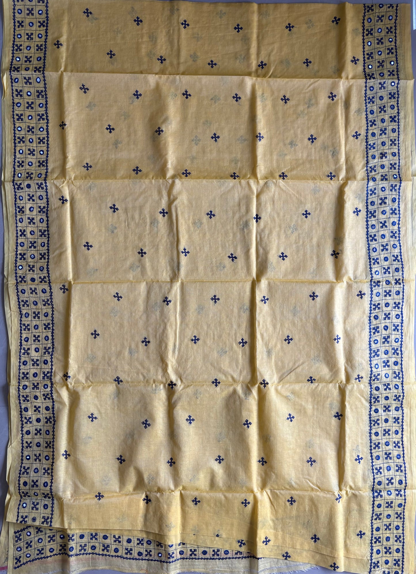 Gujrati Stitch/Kutch Hand Embroidered Cotton Saree