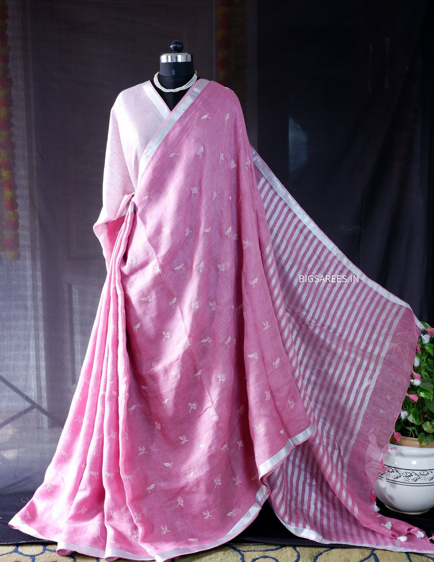 Pure Linen Saree With running Blouse