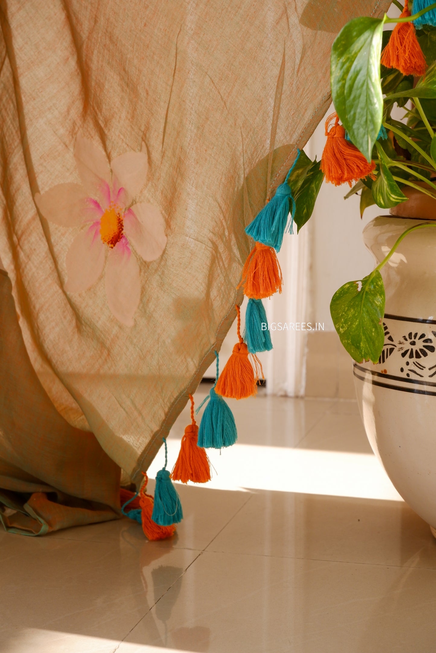 Hand Painted Mul Cotton Saree with Blouse | Sand (Dual Tone)