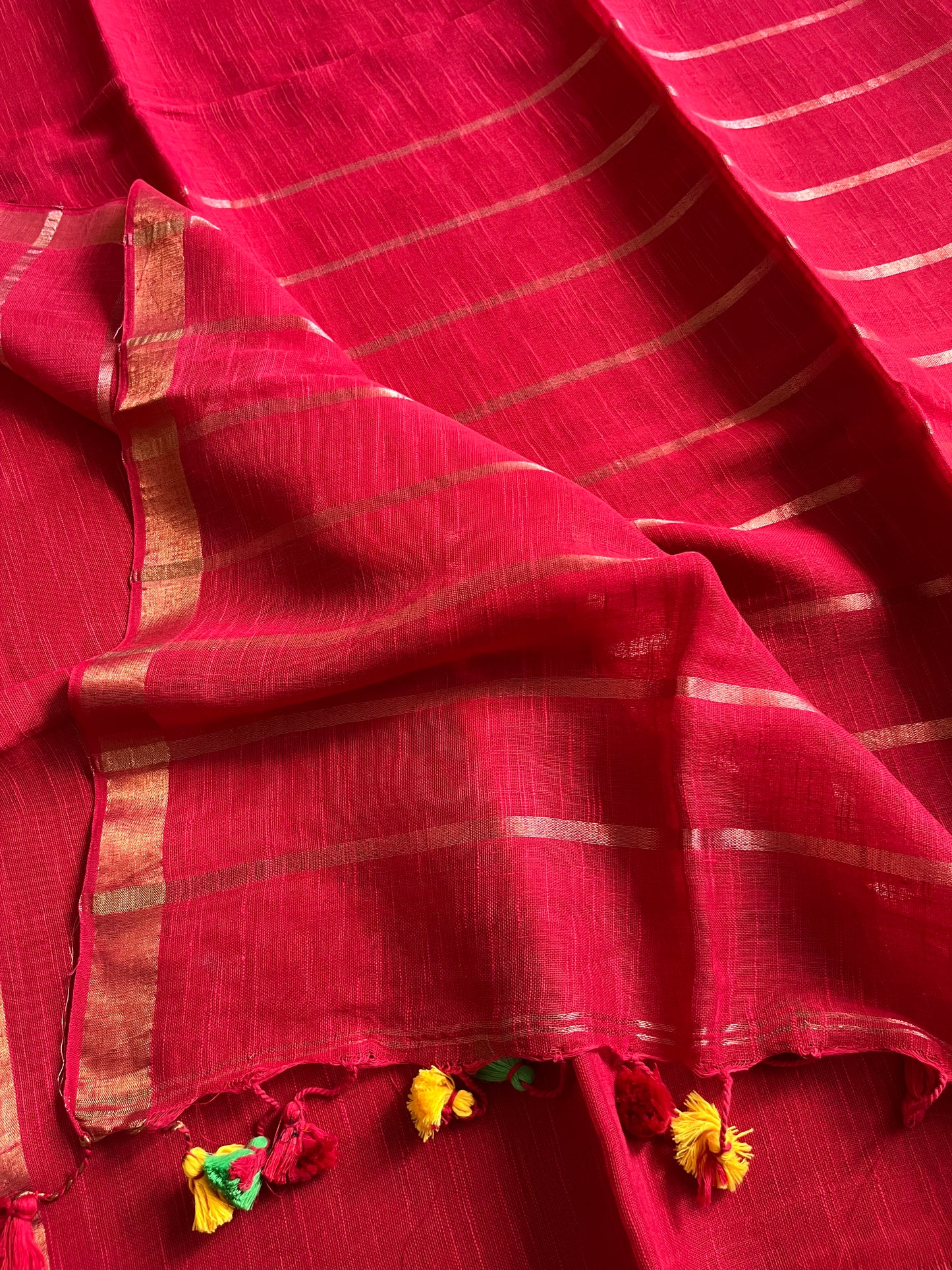 Red Linen By Linen Saree With Blouse