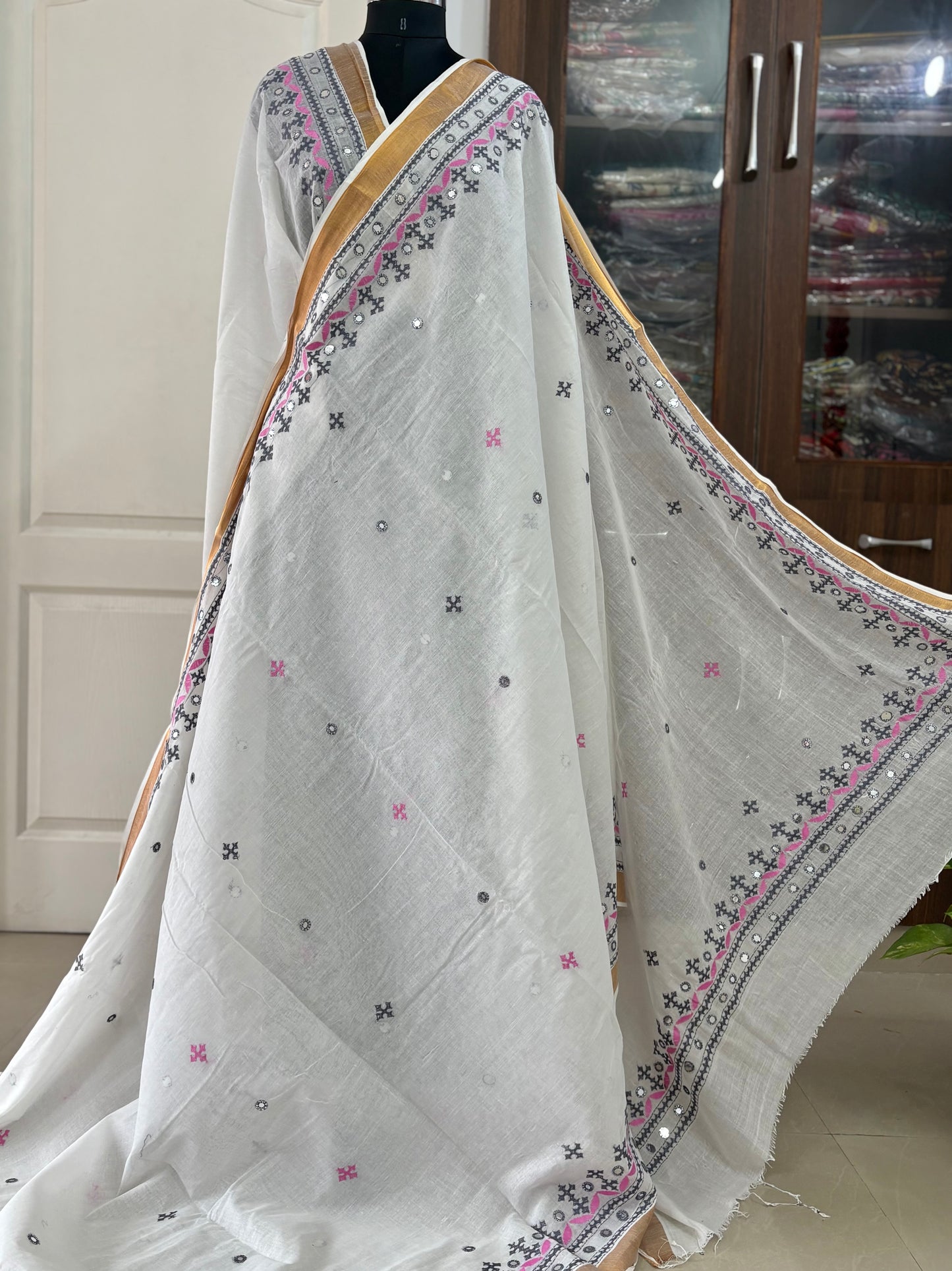 Gujrati Stitch/Kutch Hand Embroidered South Cotton Saree