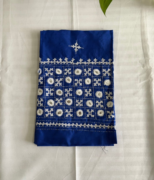 Blue Gujrati work blouse pieces in art silk 1 mtr